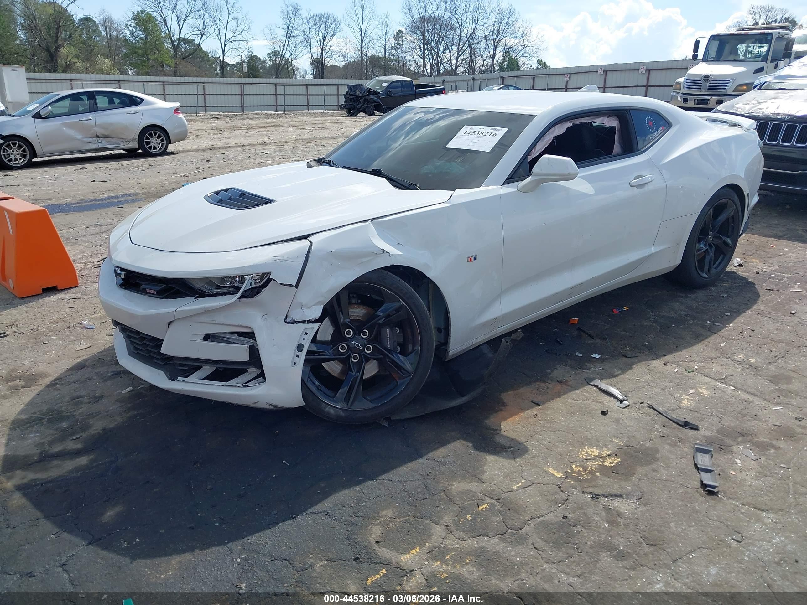 CHEVROLET CAMARO image 2