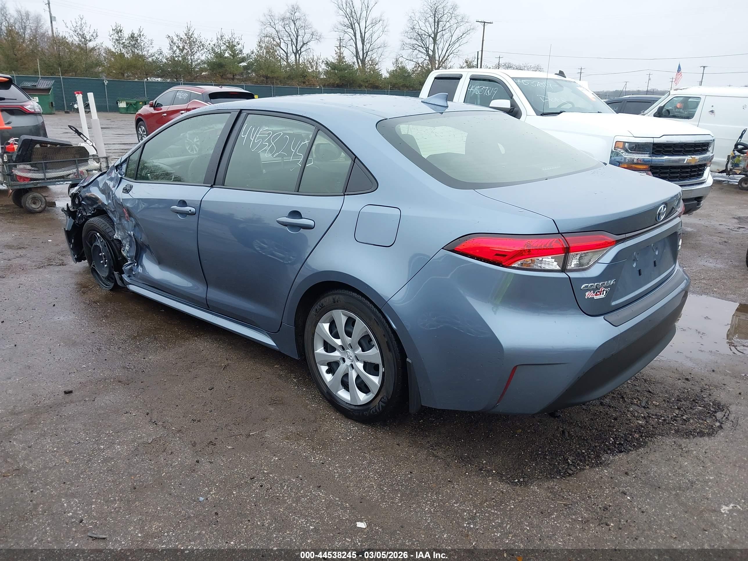 TOYOTA COROLLA image 3