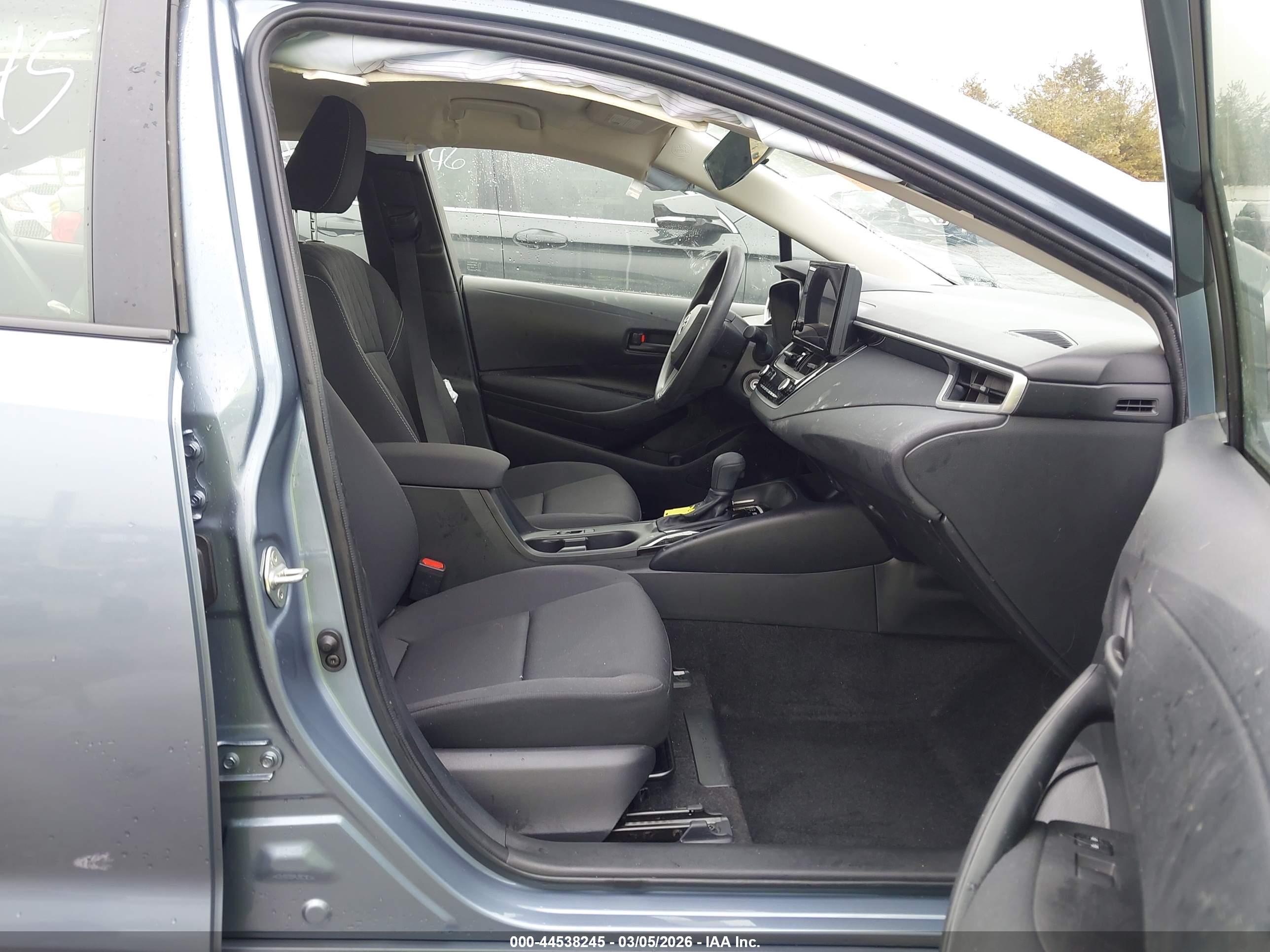 TOYOTA COROLLA image 5
