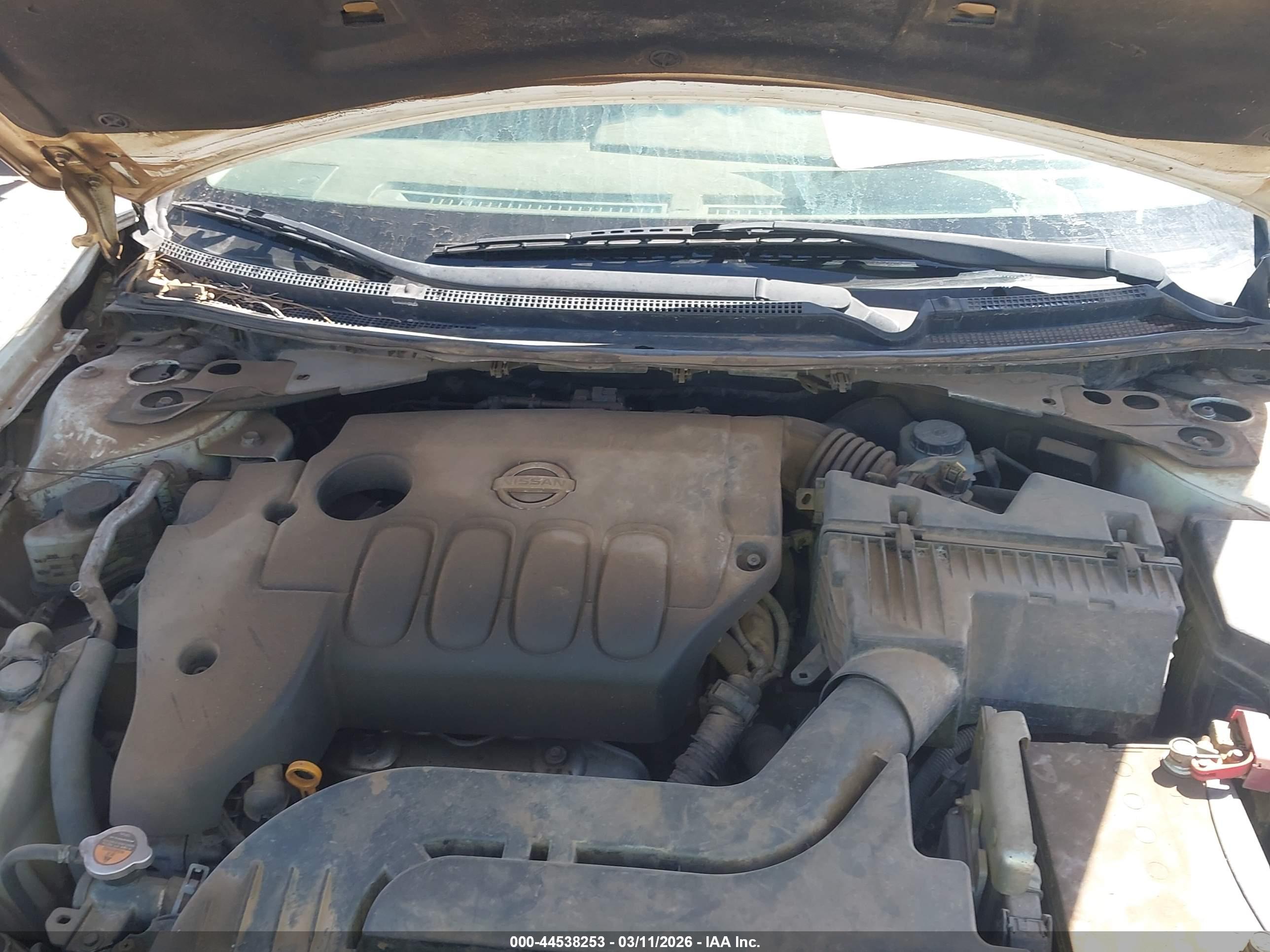 NISSAN ALTIMA image 10