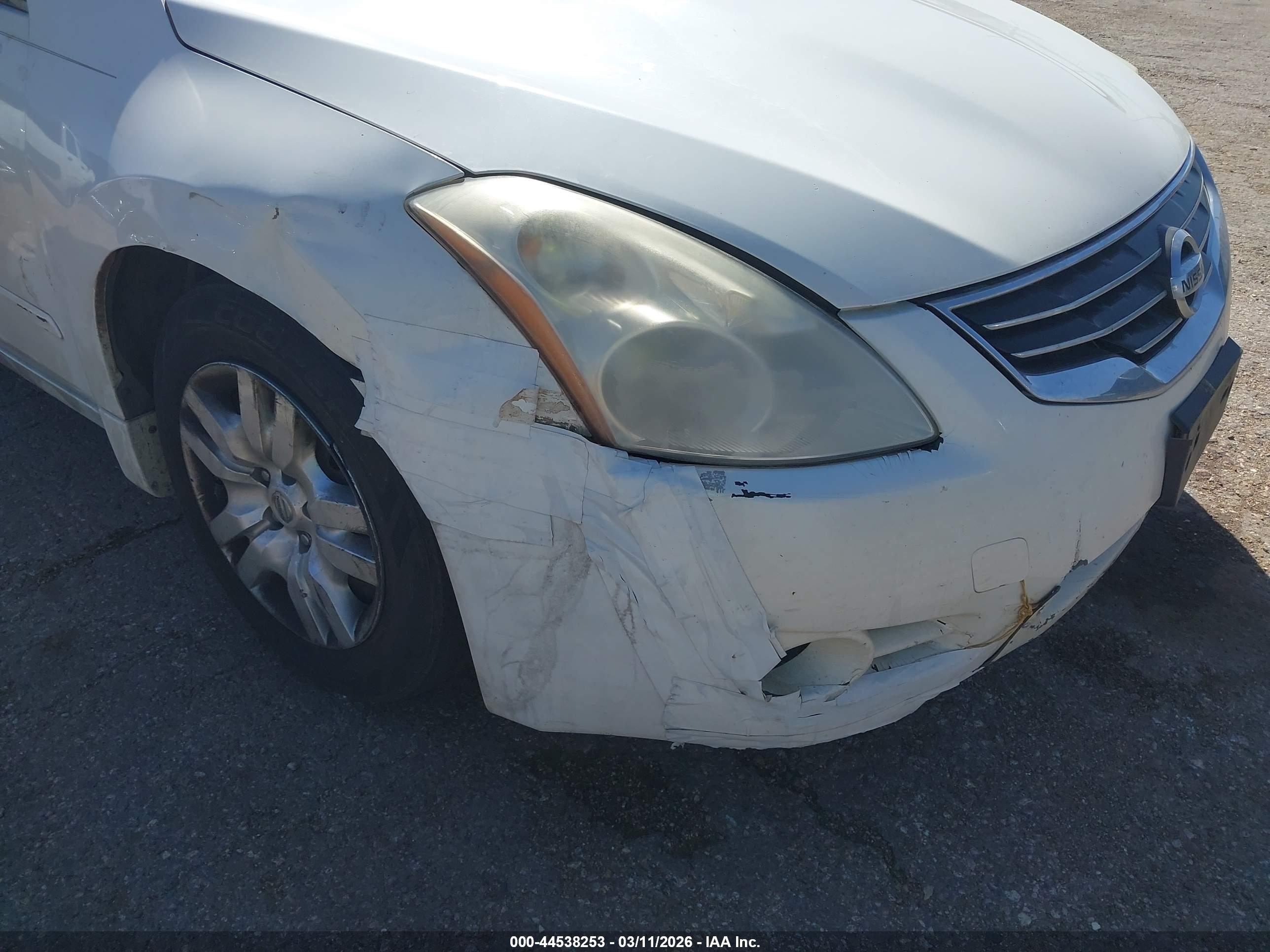 NISSAN ALTIMA image 6