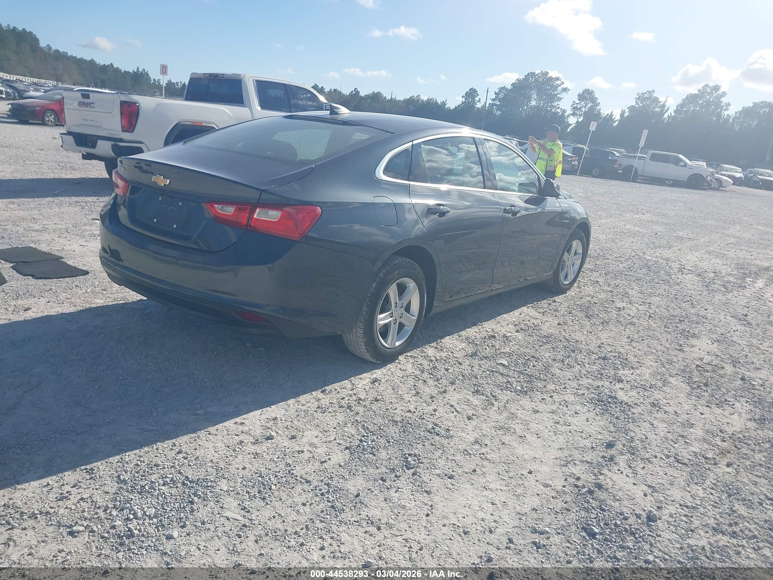 CHEVROLET MALIBU image 4