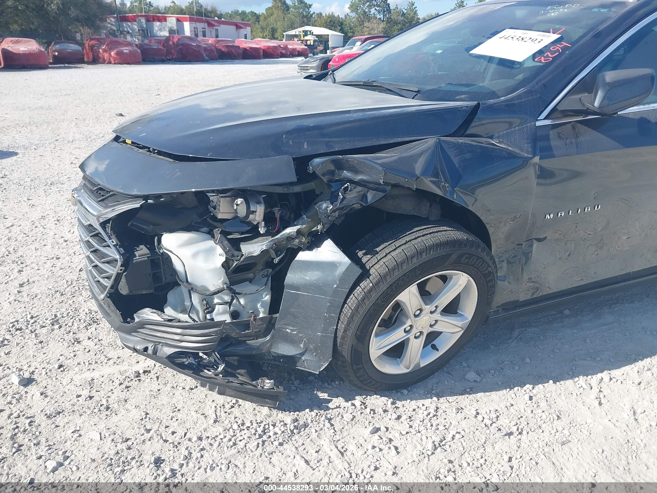 CHEVROLET MALIBU image 6