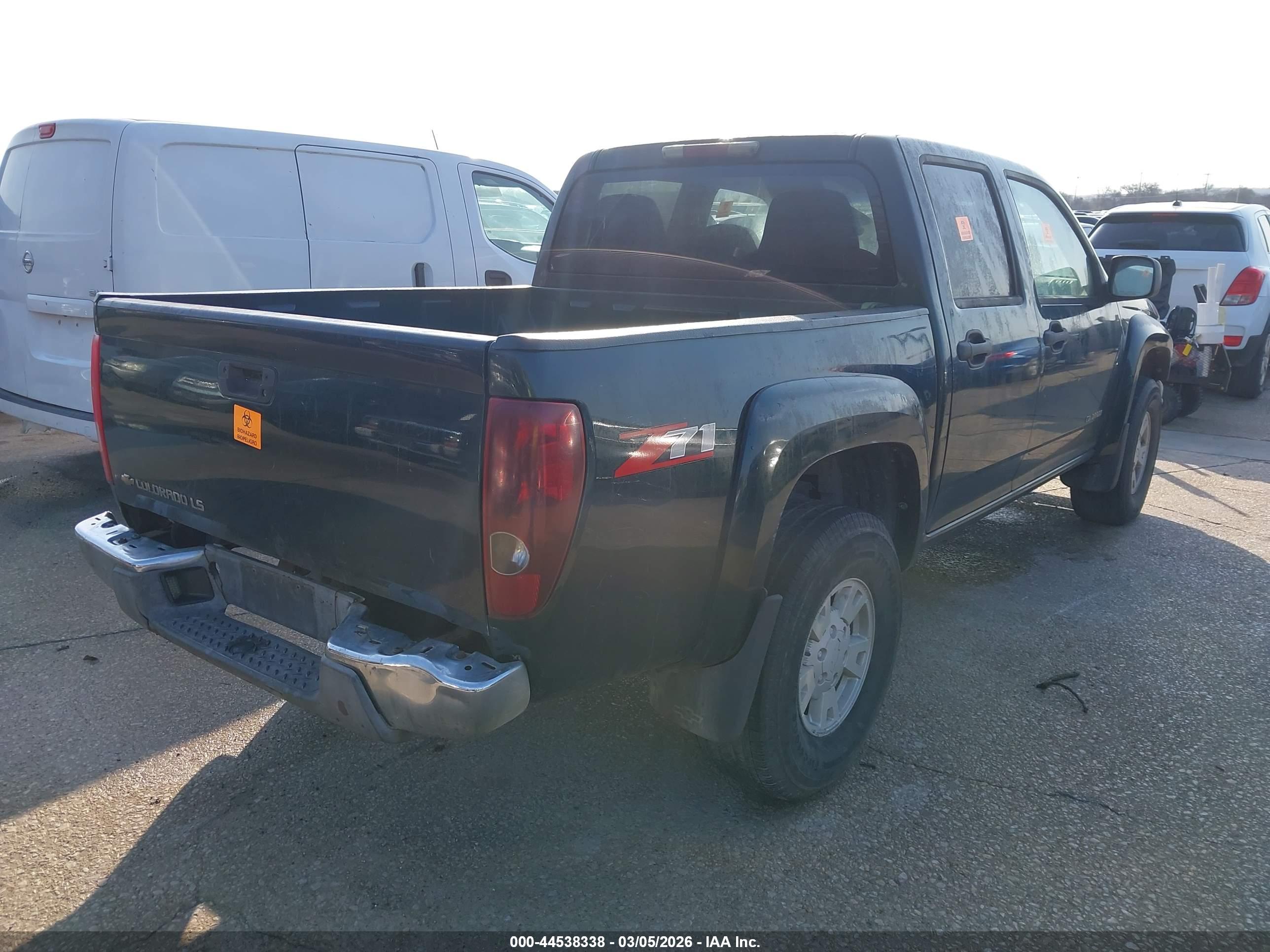 CHEVROLET COLORADO image 4