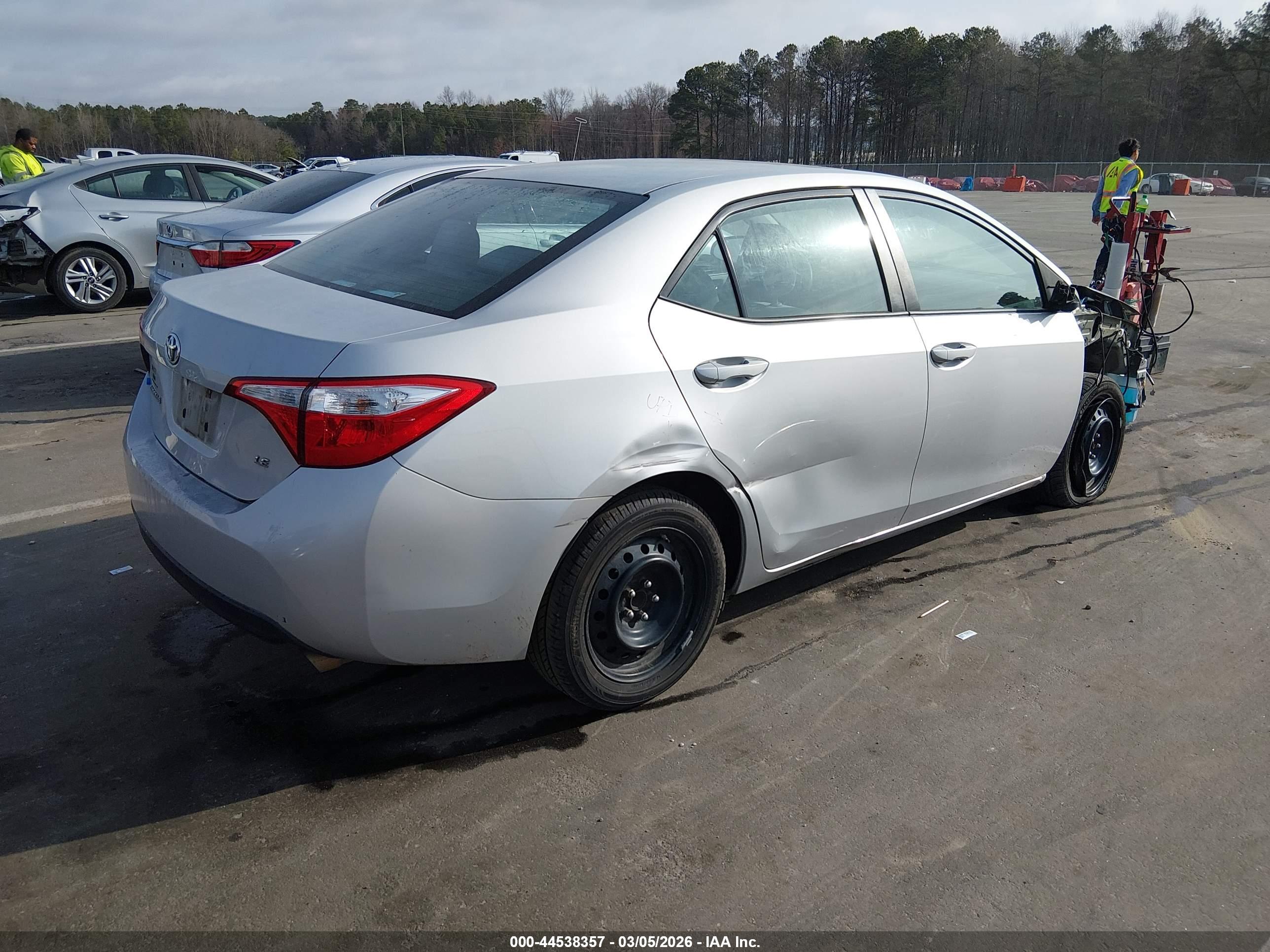 TOYOTA COROLLA image 4