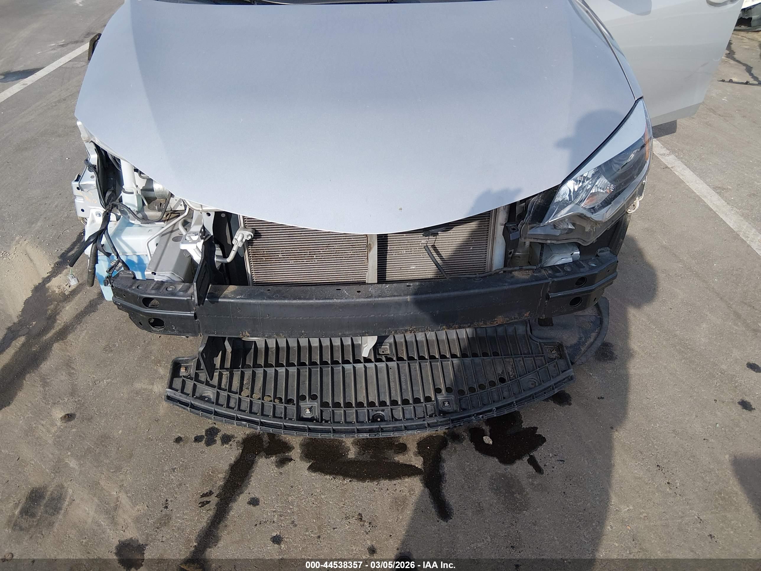 TOYOTA COROLLA image 6