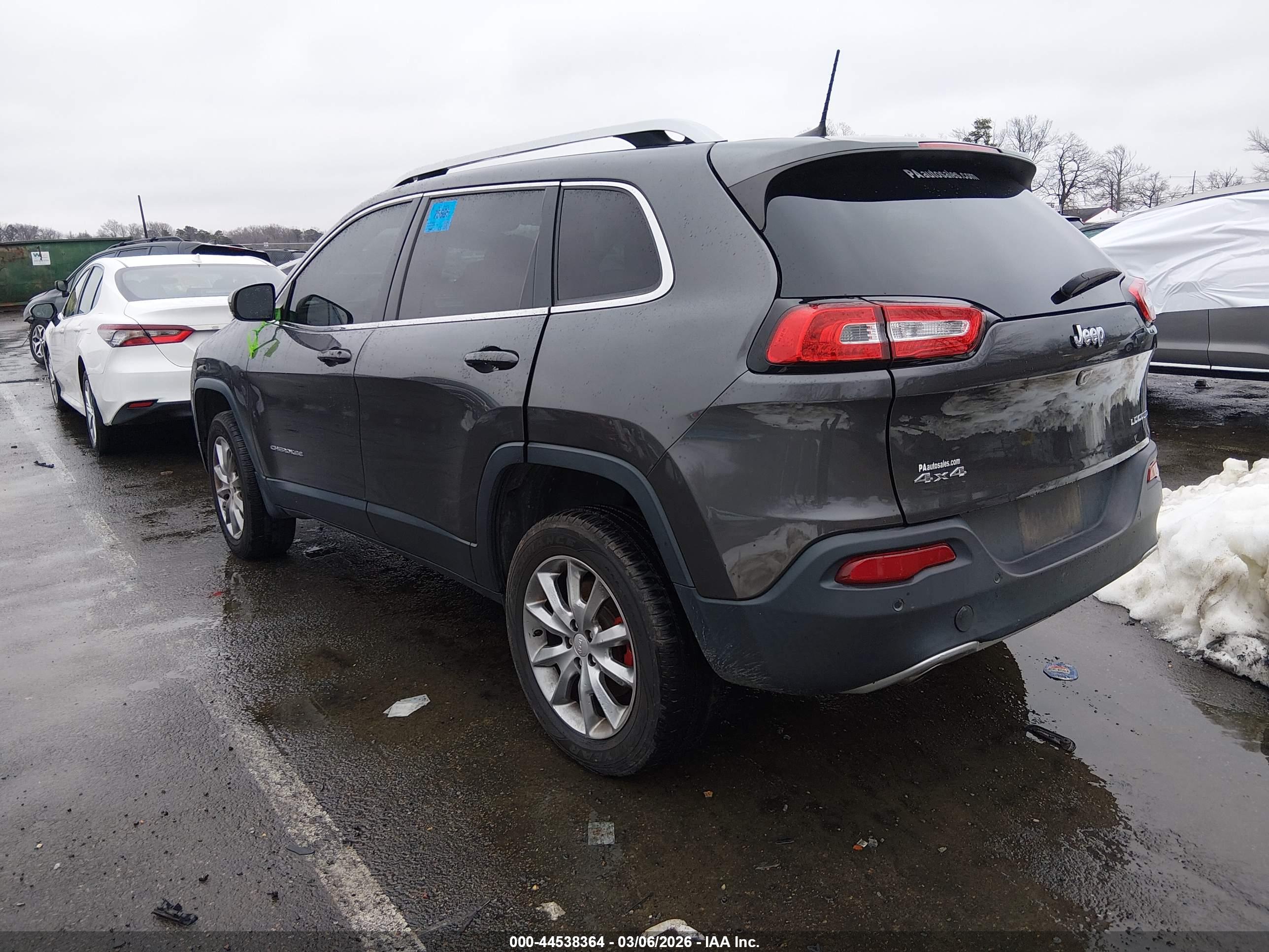JEEP CHEROKEE image 3
