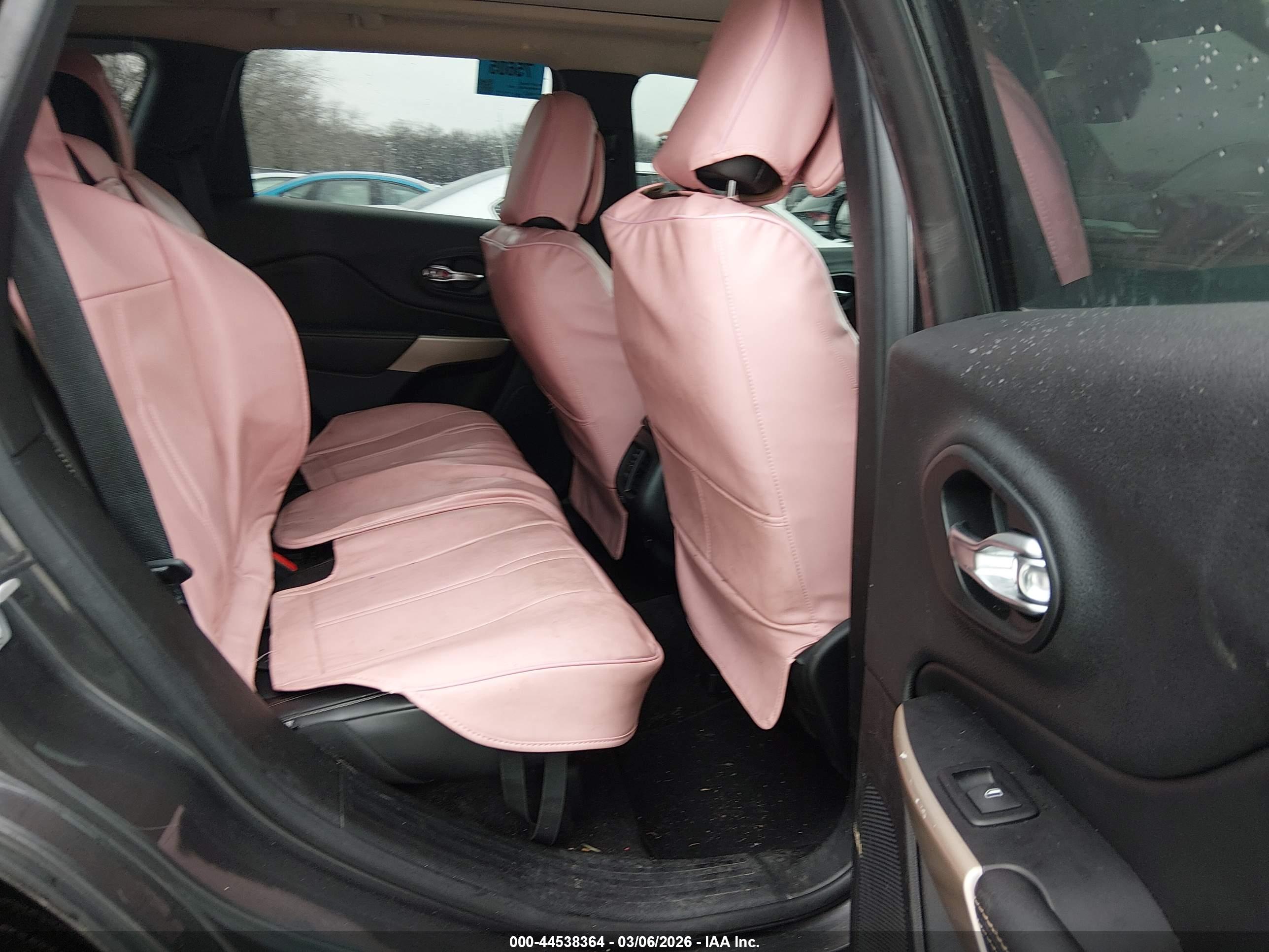 JEEP CHEROKEE image 8