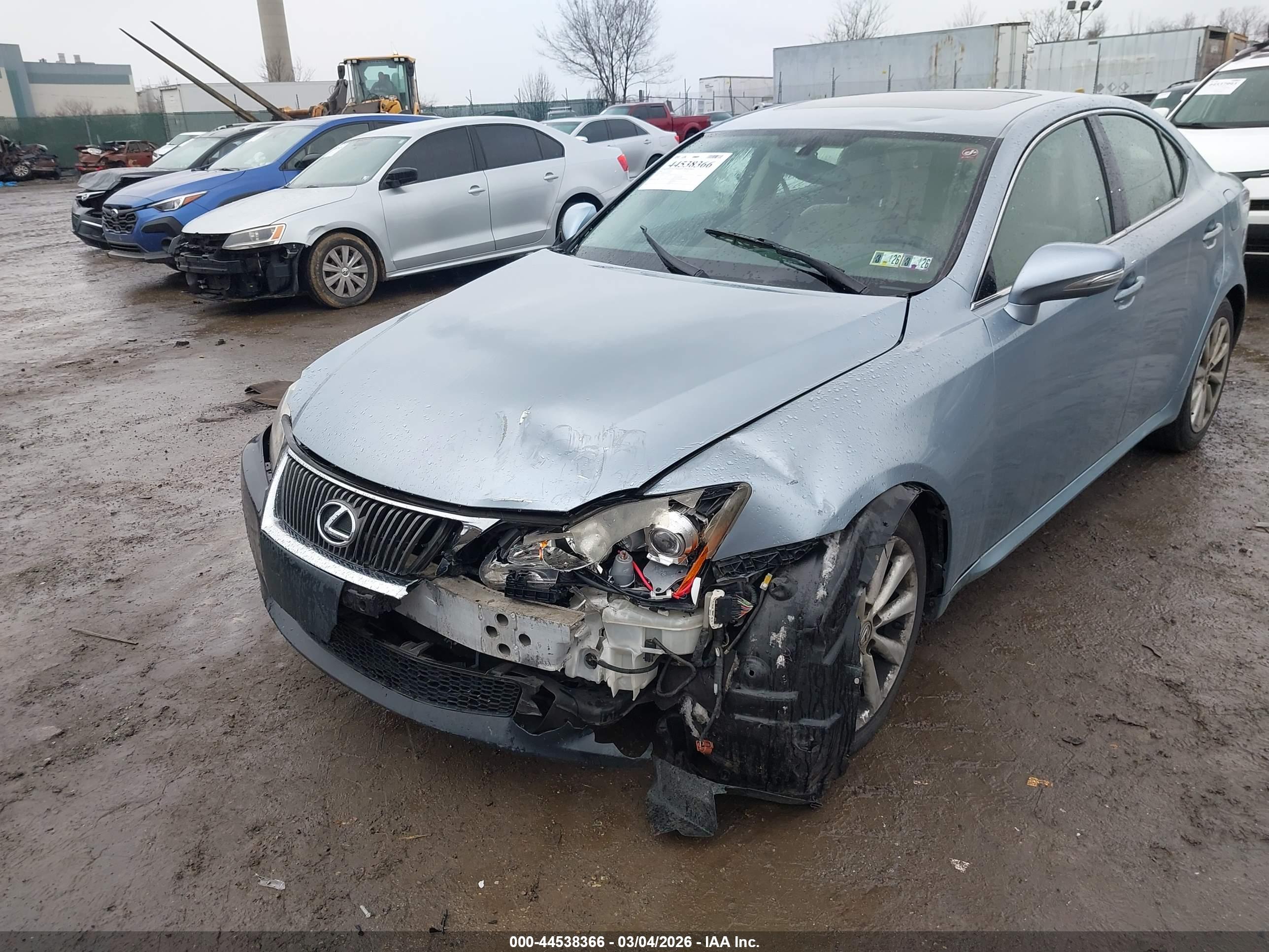 LEXUS IS image 6