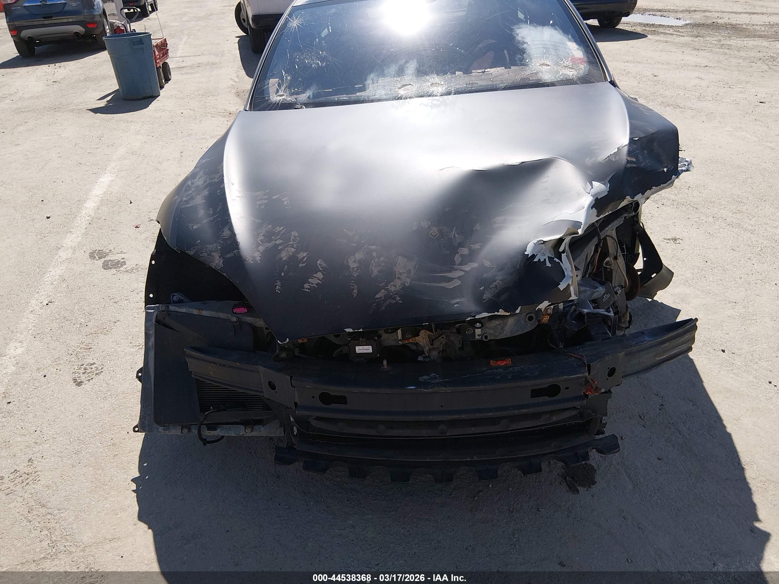 TESLA MODEL image 10