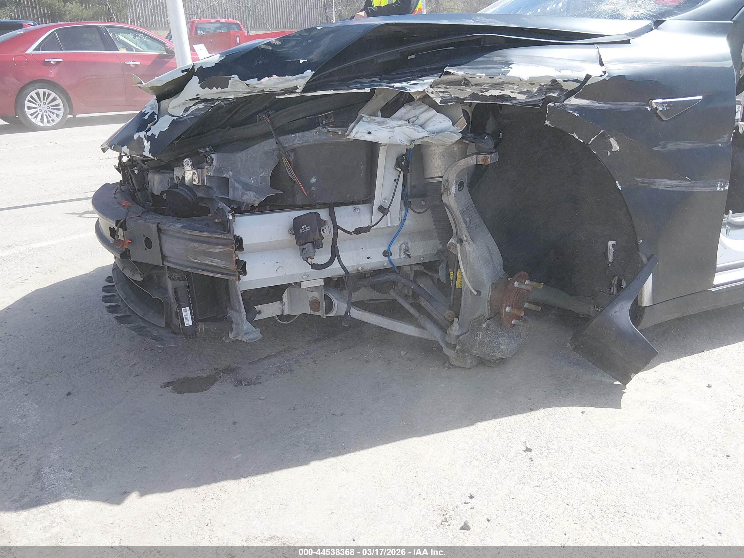 TESLA MODEL image 6