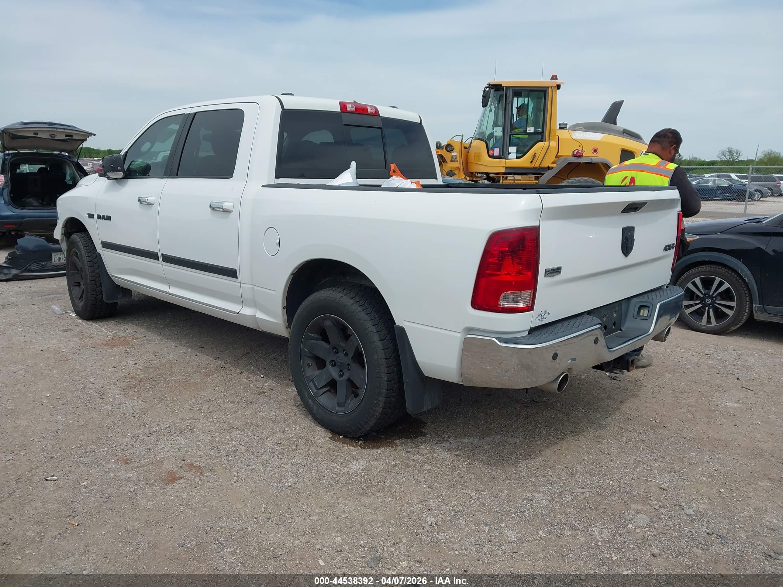 DODGE RAM image 3