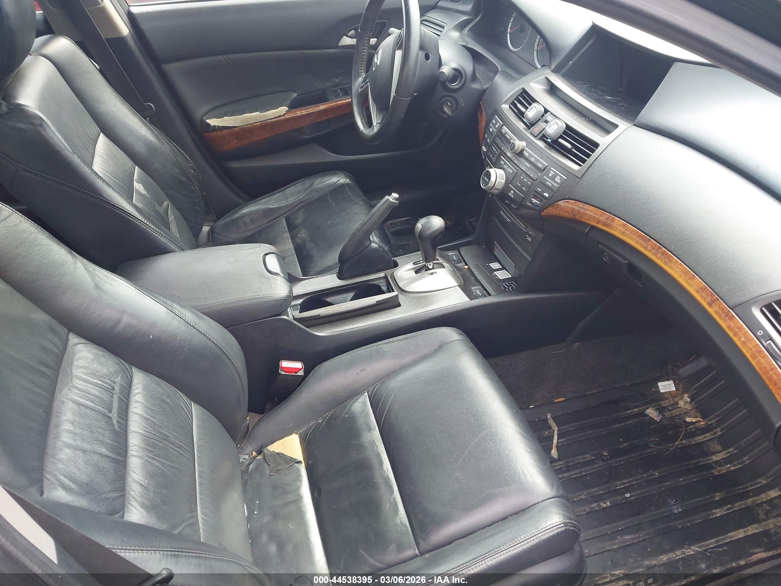HONDA ACCORD image 5