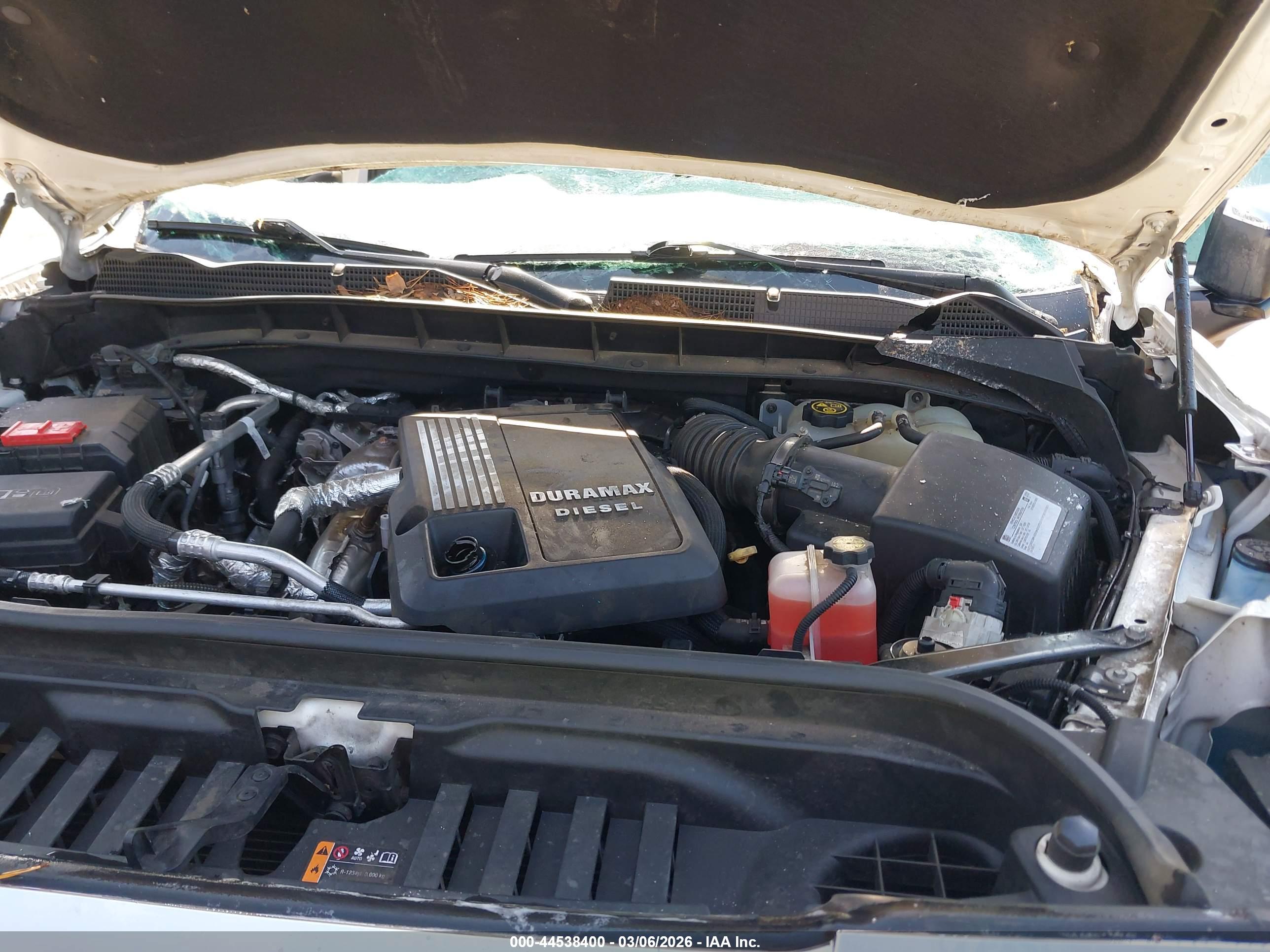 GMC SIERRA image 10