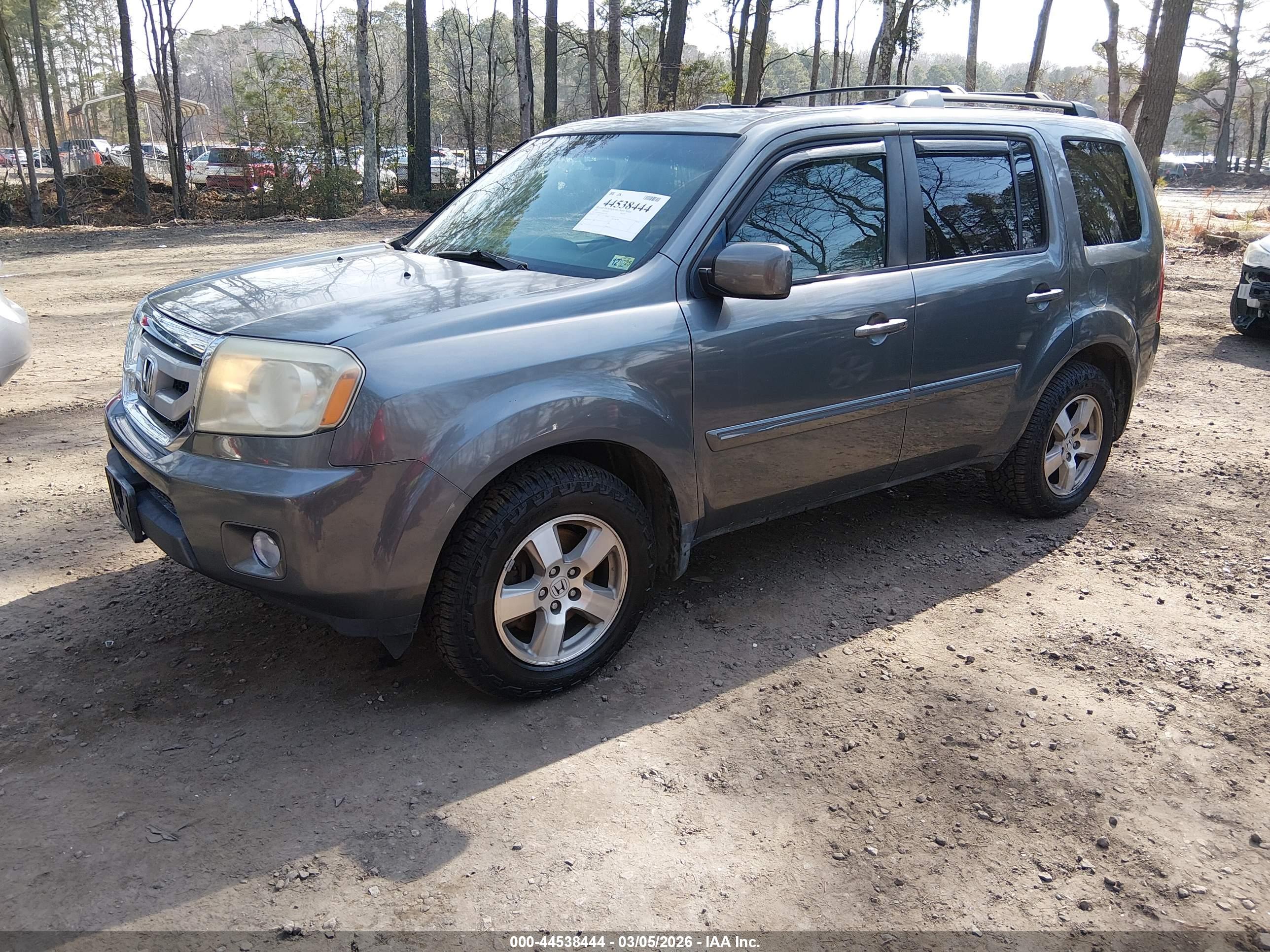 HONDA PILOT image 2