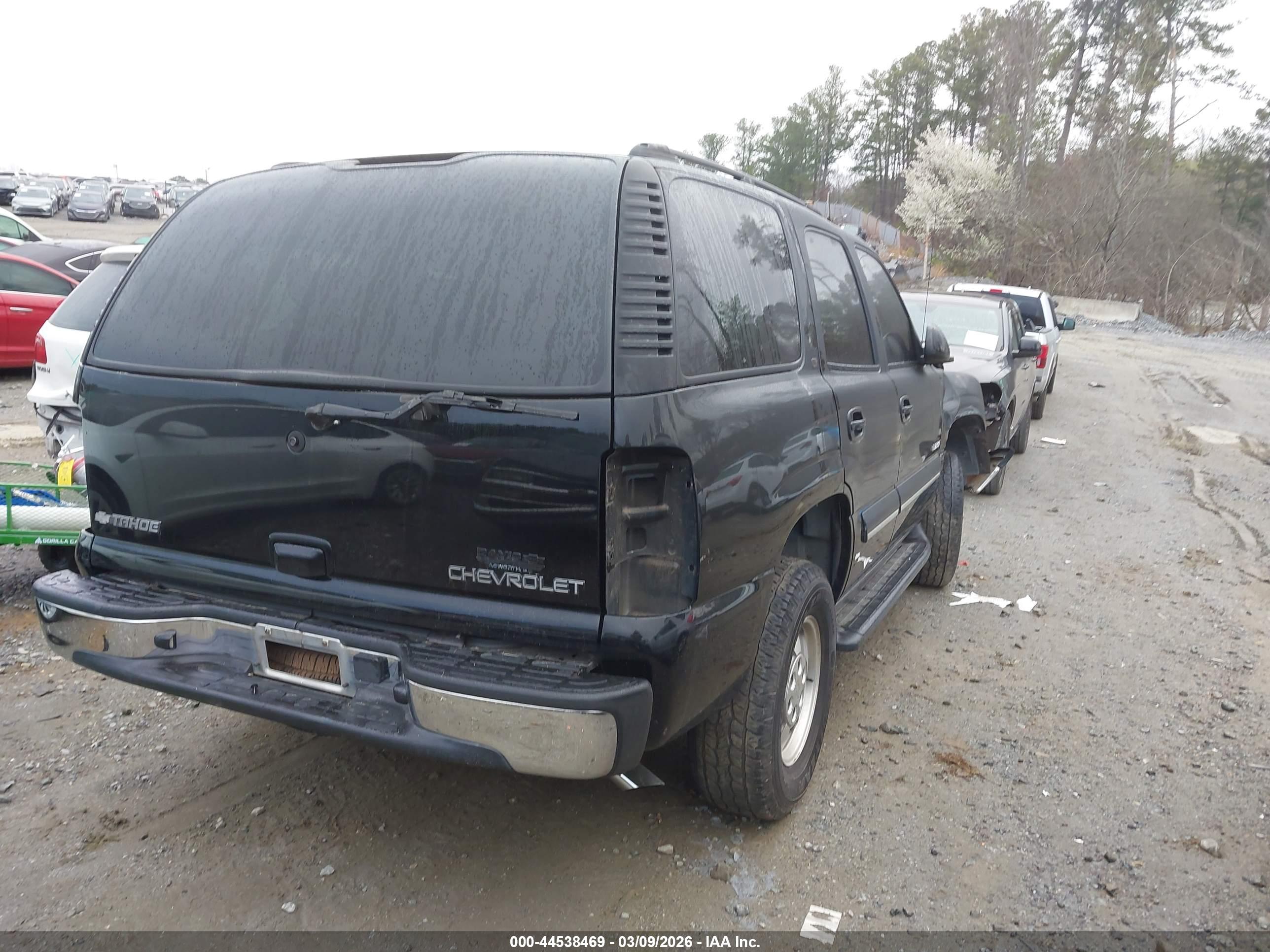 CHEVROLET TAHOE image 4