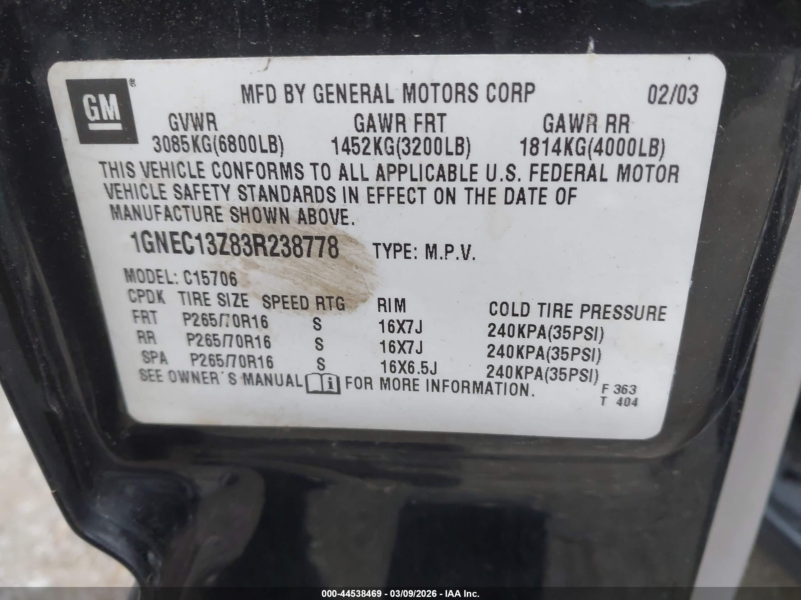 CHEVROLET TAHOE image 9
