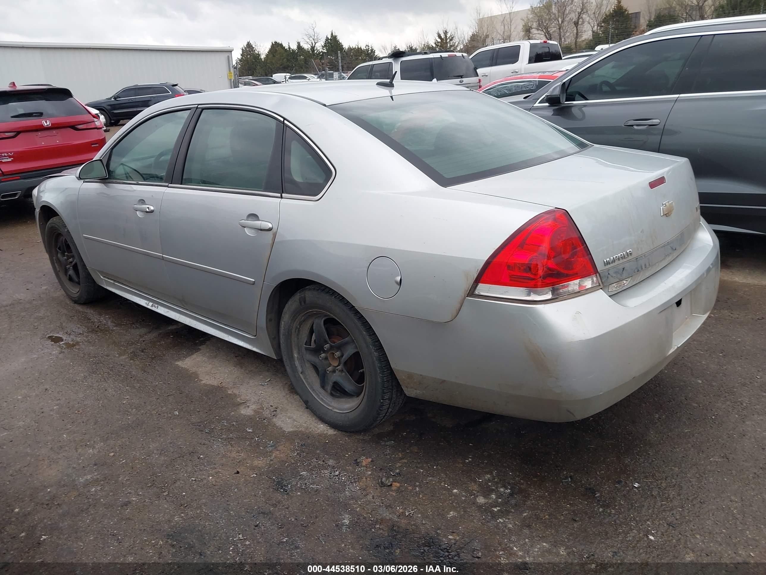 CHEVROLET IMPALA image 3
