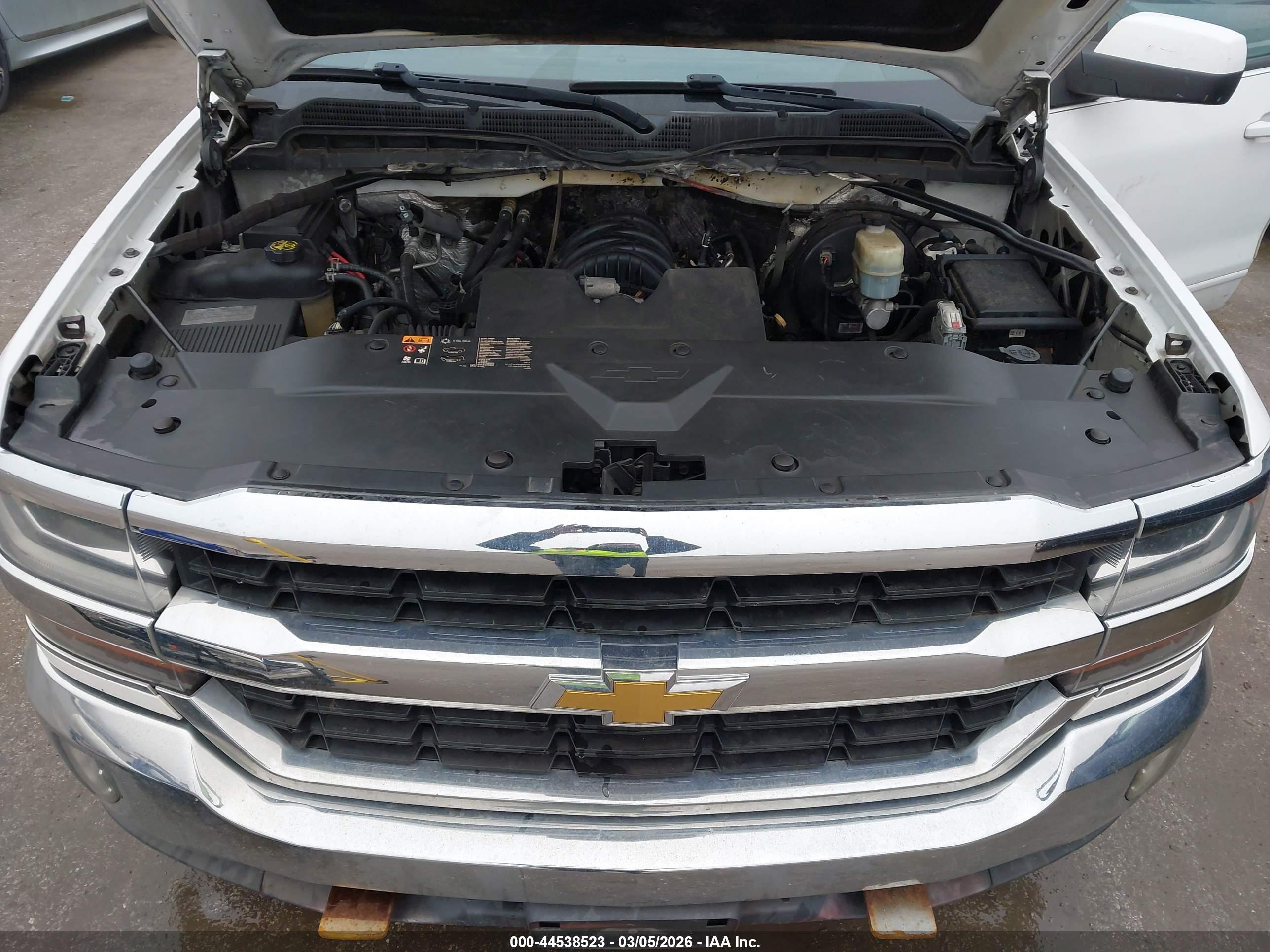 CHEVROLET SILVERADO image 10
