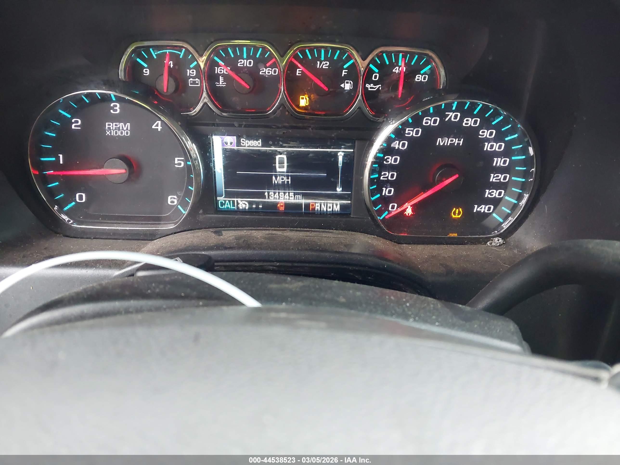 CHEVROLET SILVERADO image 7