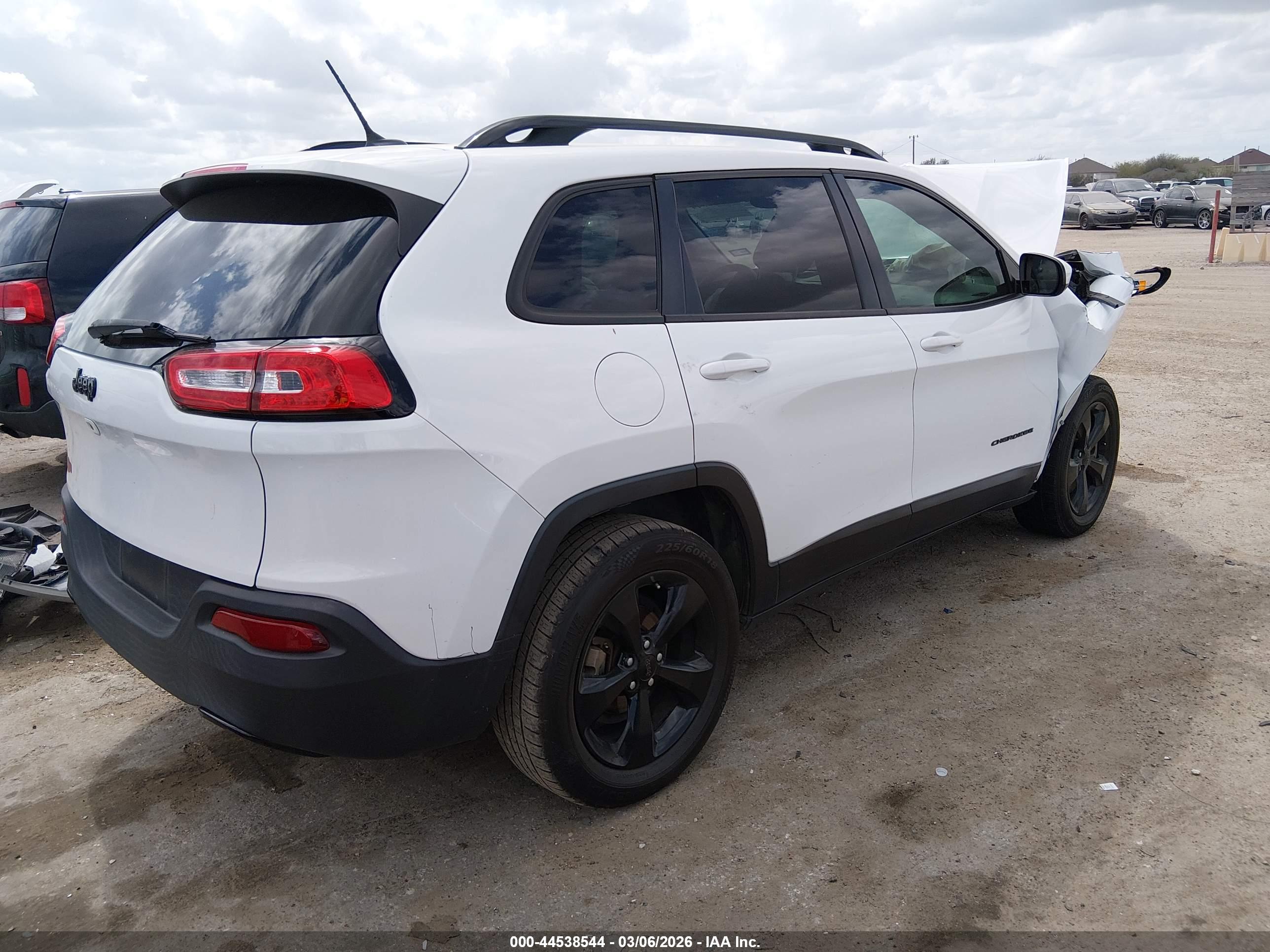 JEEP CHEROKEE image 4