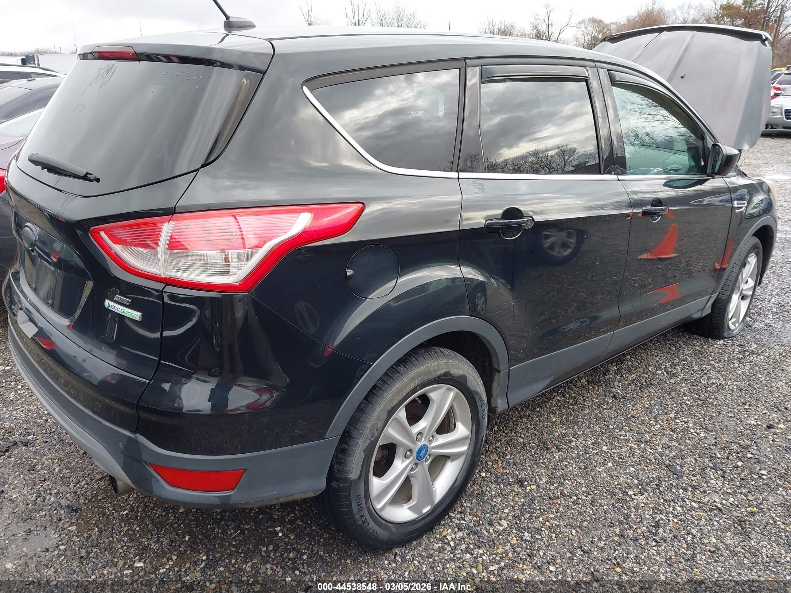 FORD ESCAPE image 4