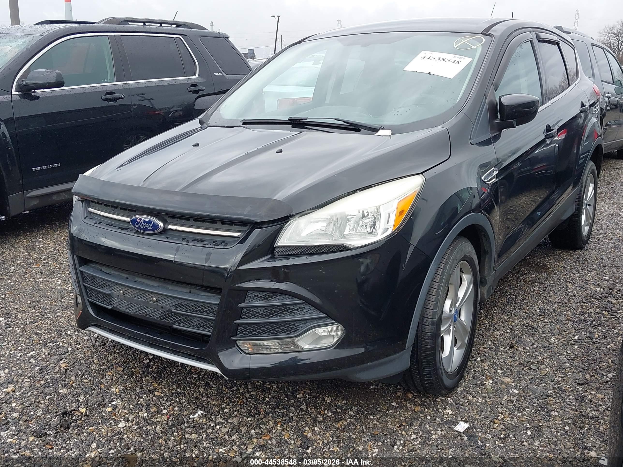 FORD ESCAPE image 6
