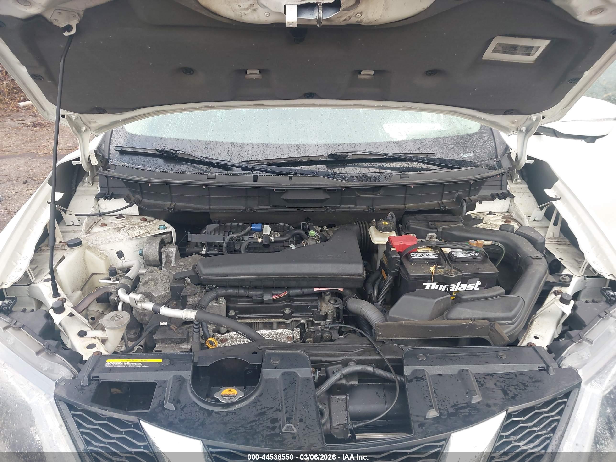 NISSAN ROGUE image 10