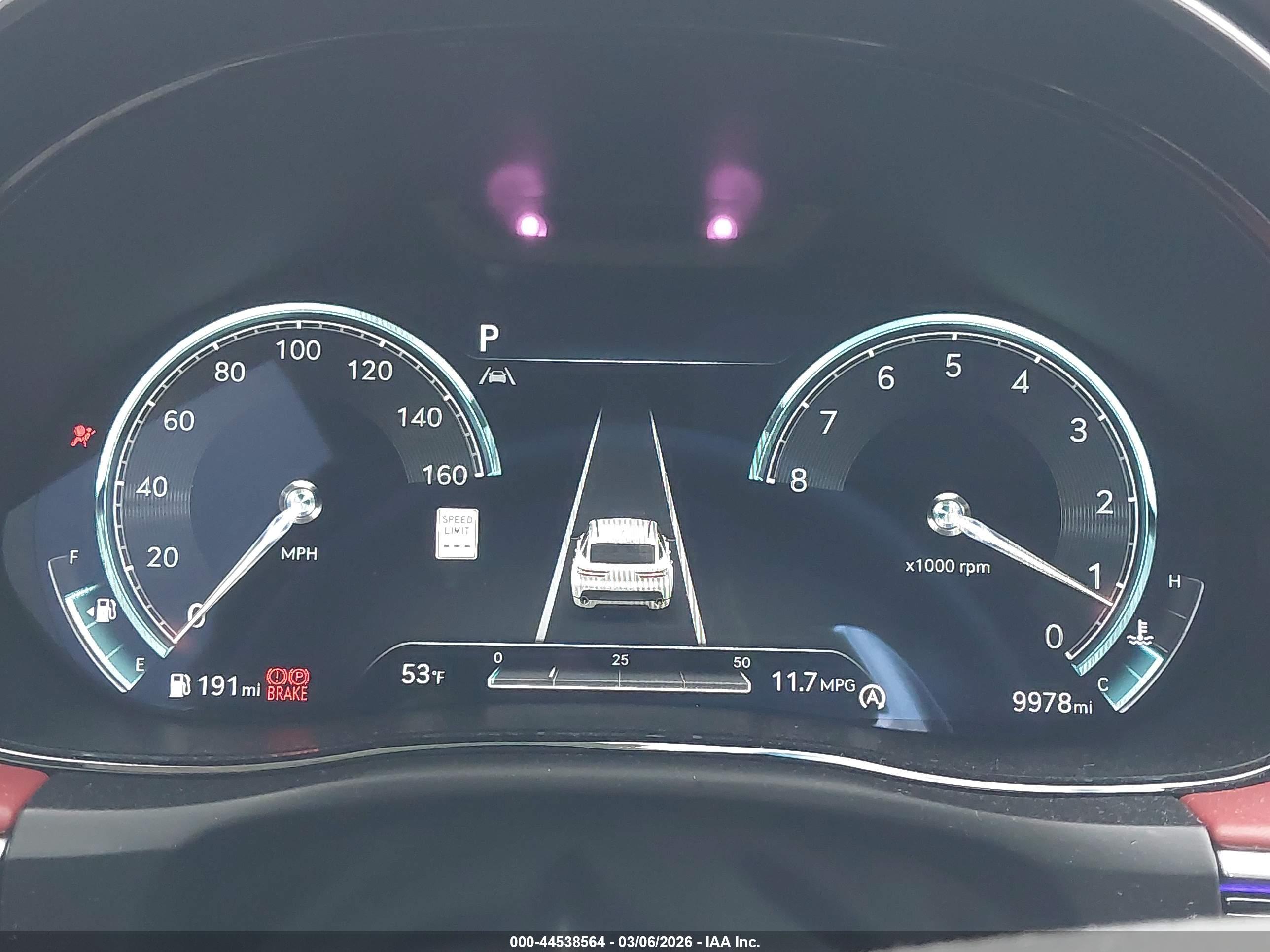 GENESIS GV70 image 7