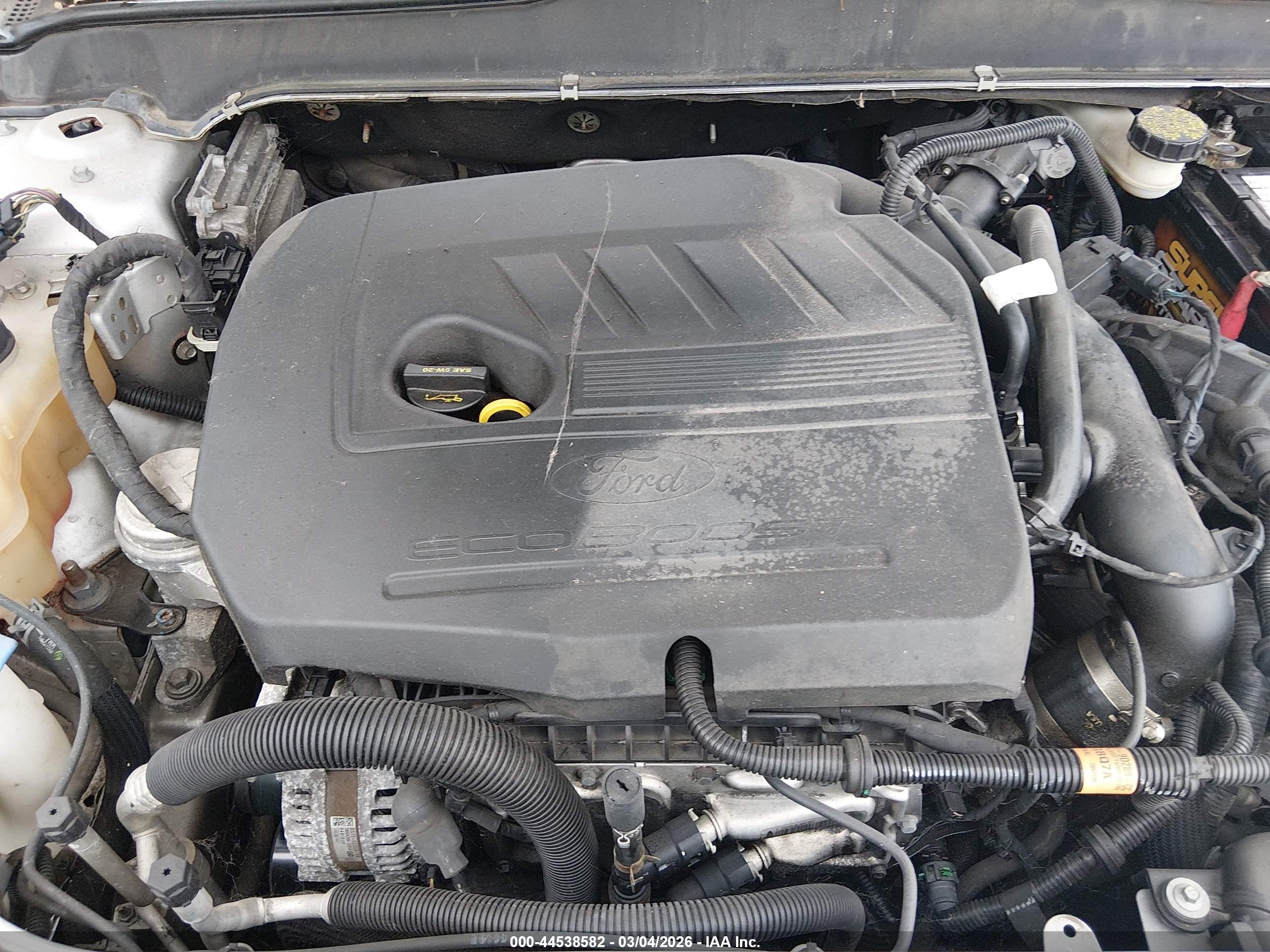 FORD FUSION image 10