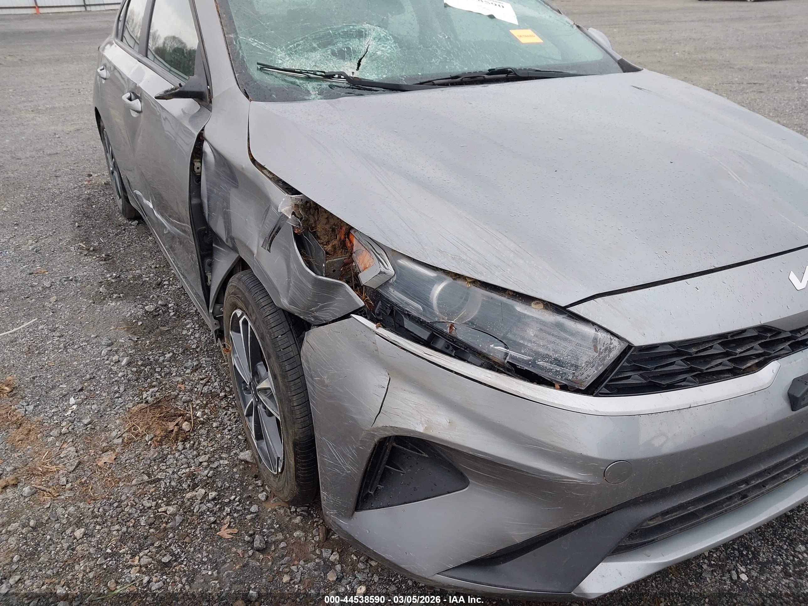 KIA FORTE image 6