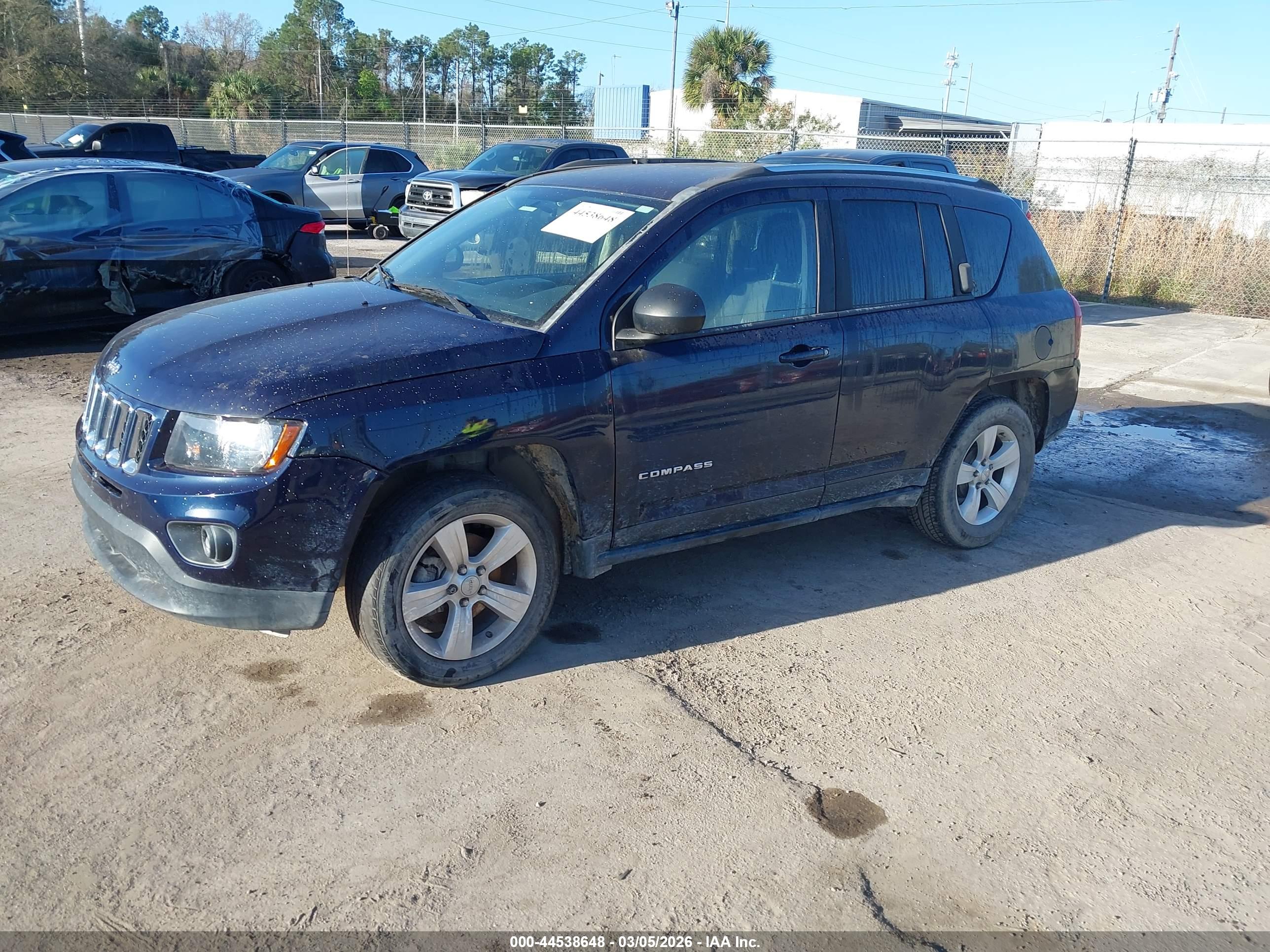 JEEP COMPASS image 2