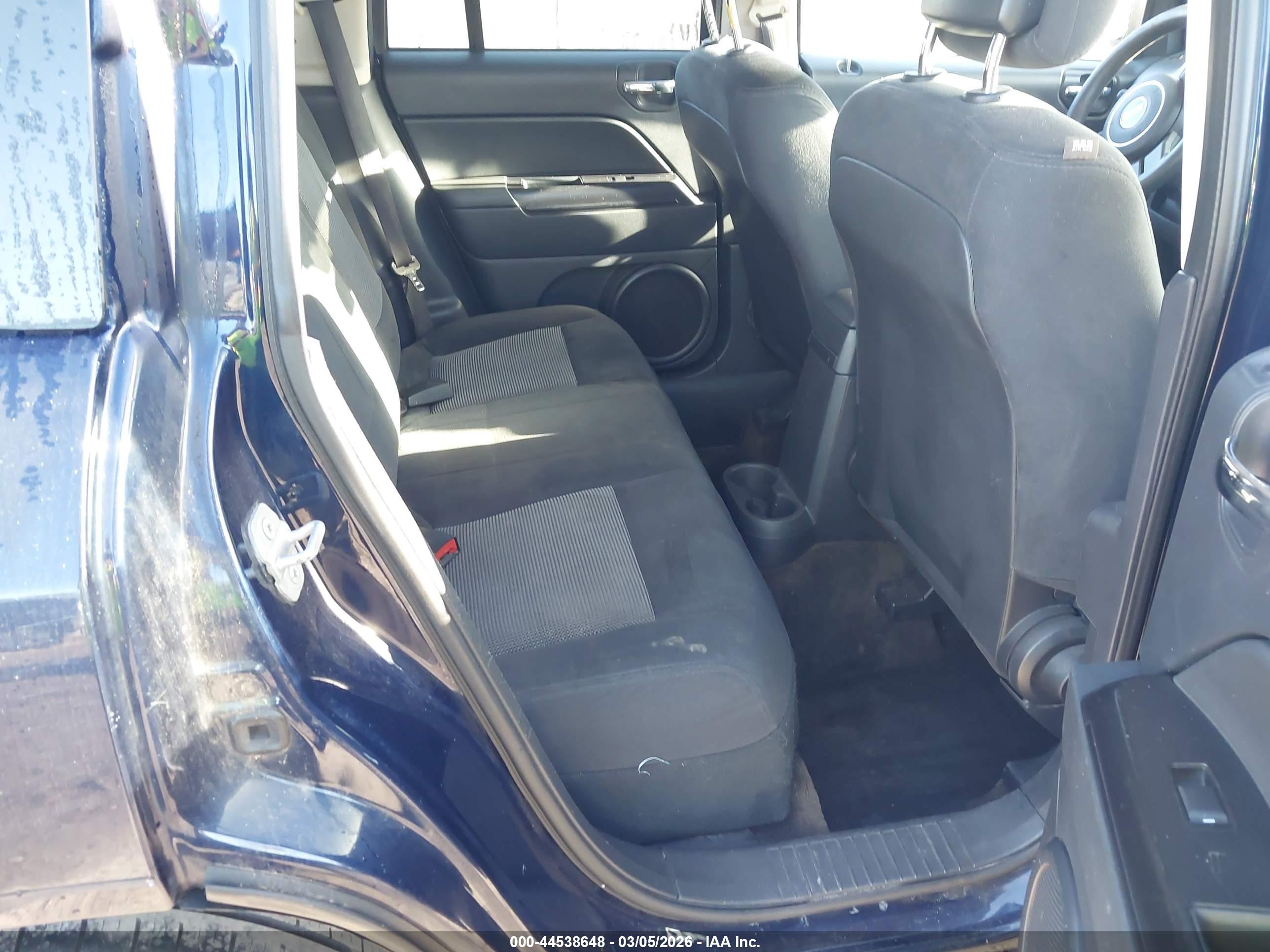 JEEP COMPASS image 8