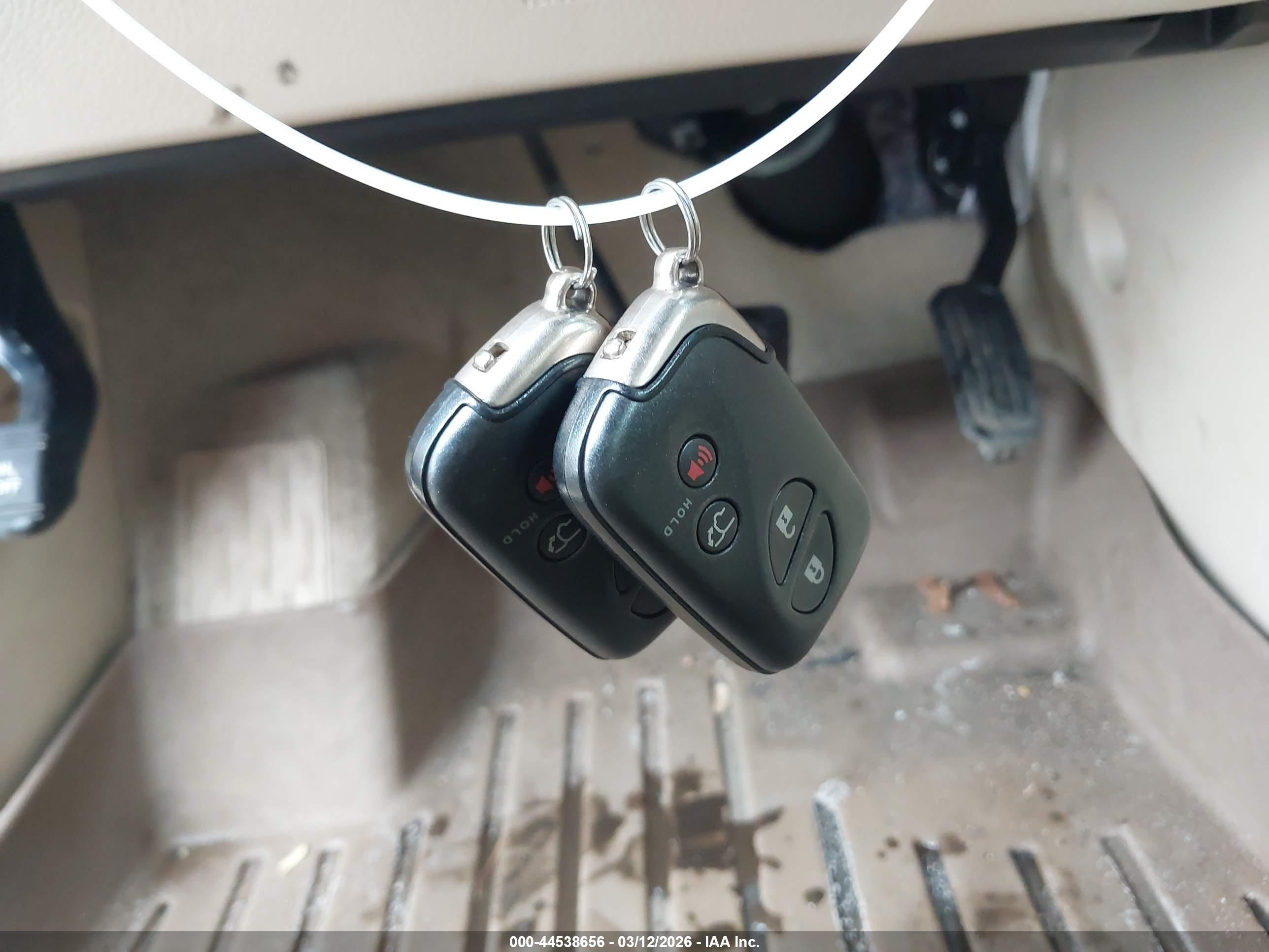 LEXUS RX image 11