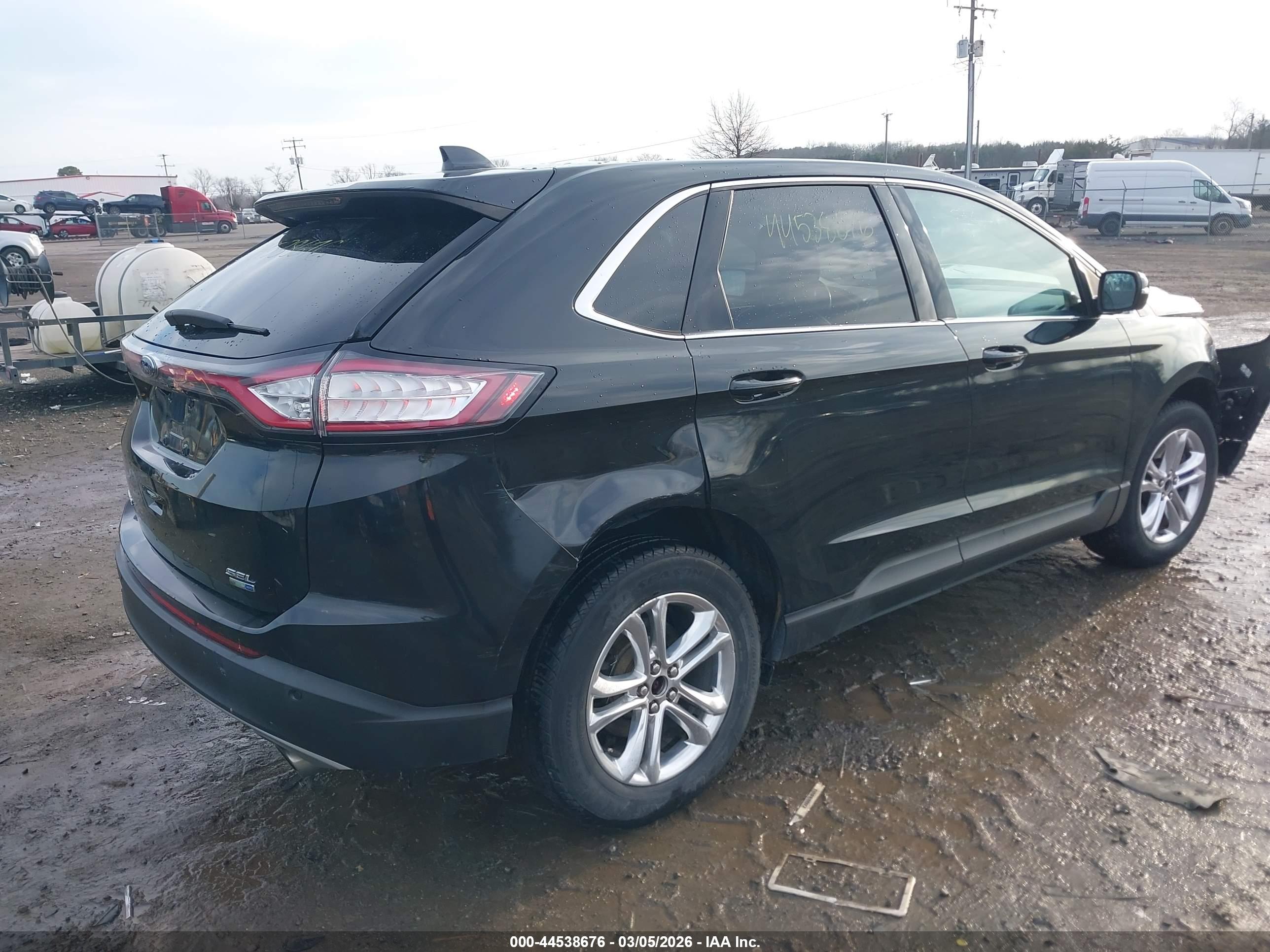 FORD EDGE image 4