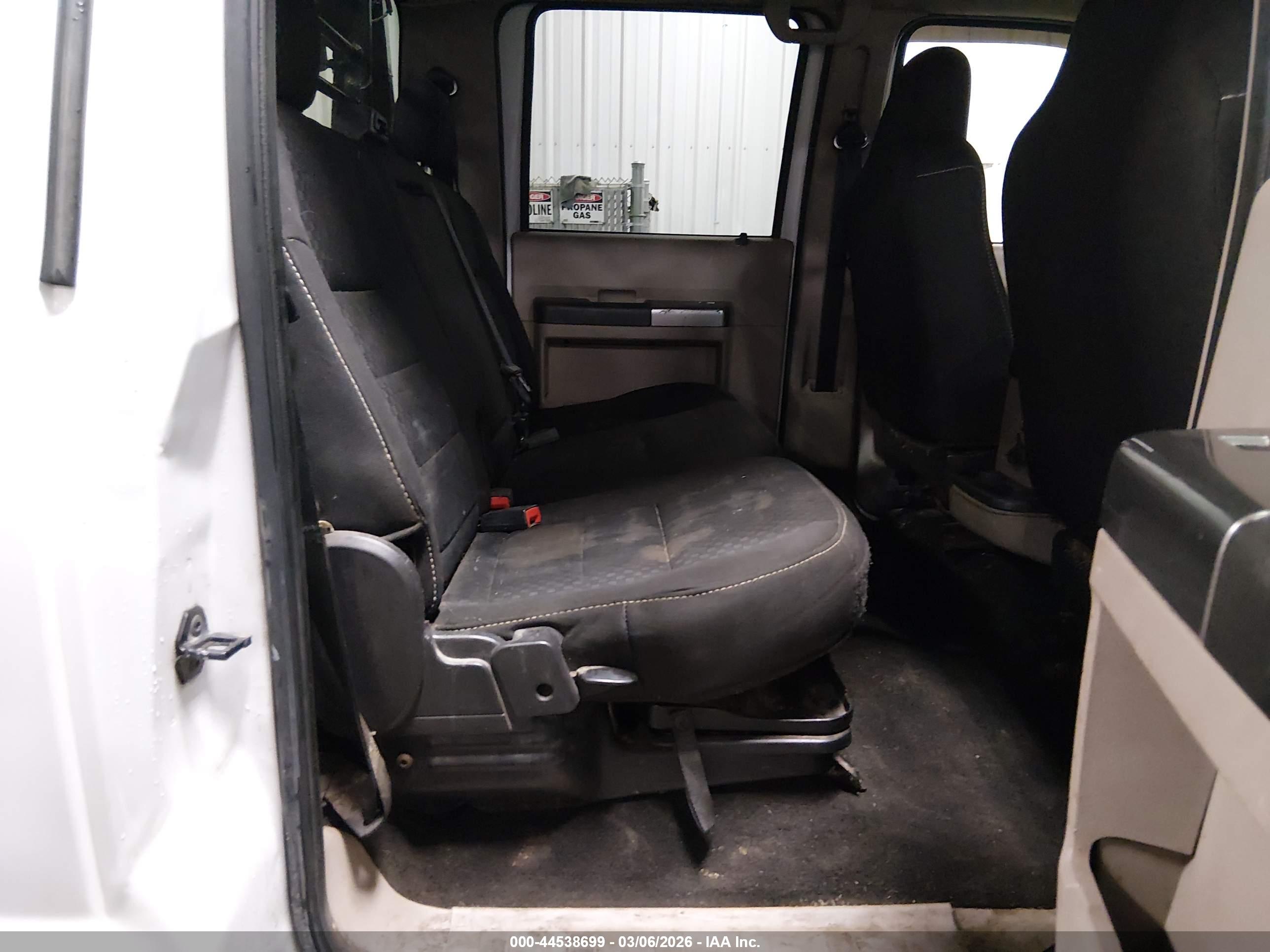 FORD F-250 image 8