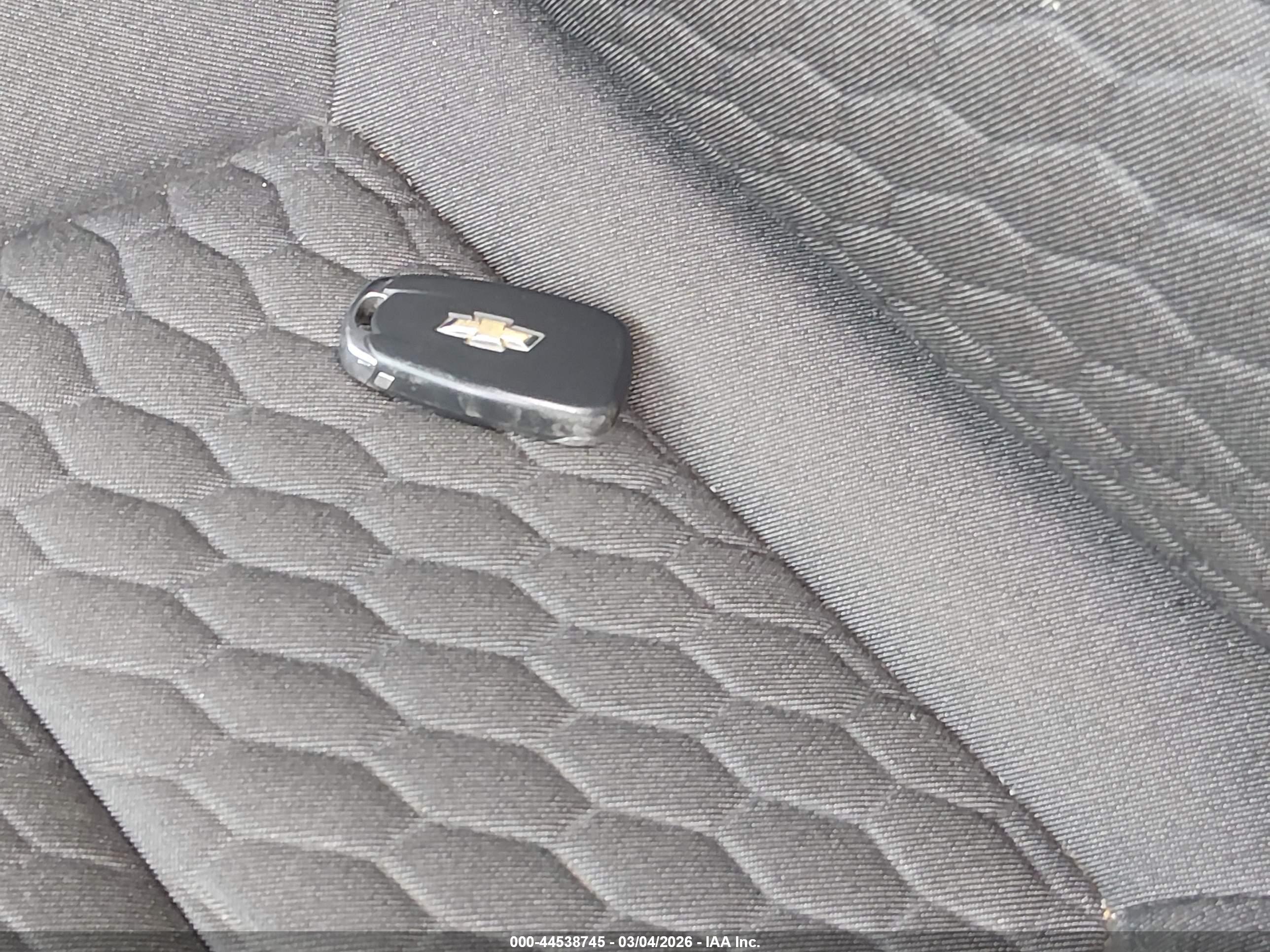 CHEVROLET EQUINOX image 11