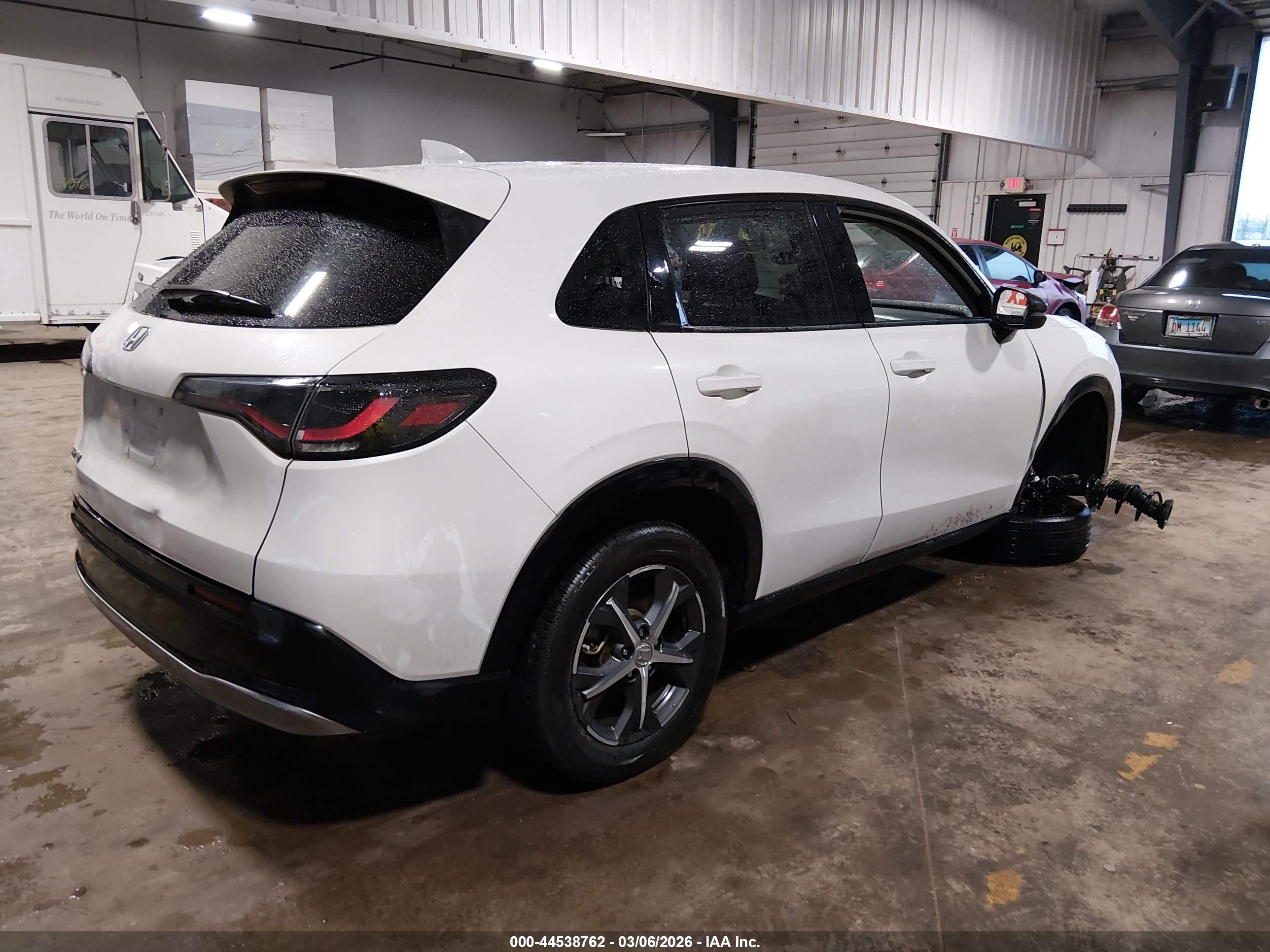 HONDA HR-V image 4