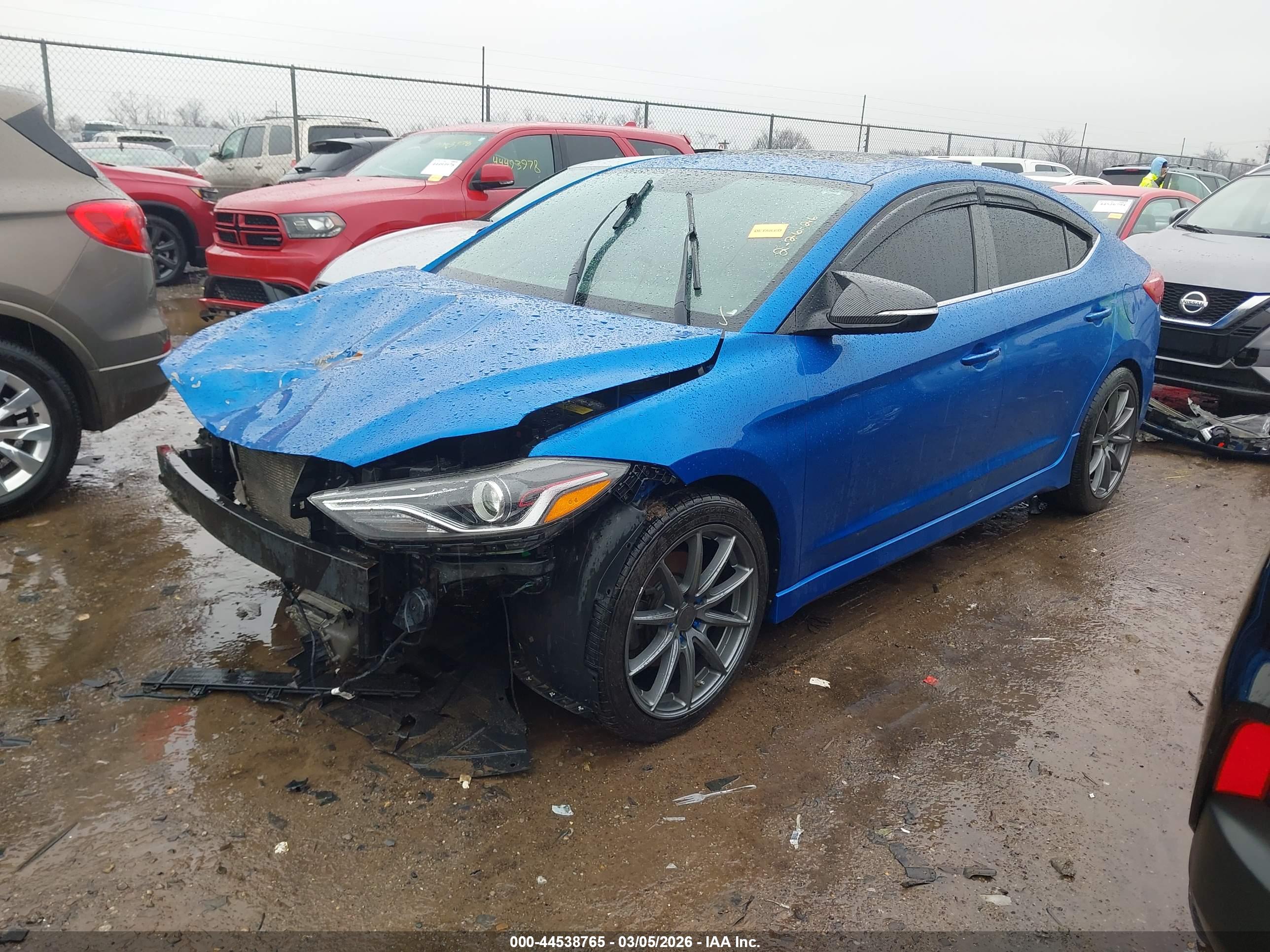 HYUNDAI ELANTRA image 2