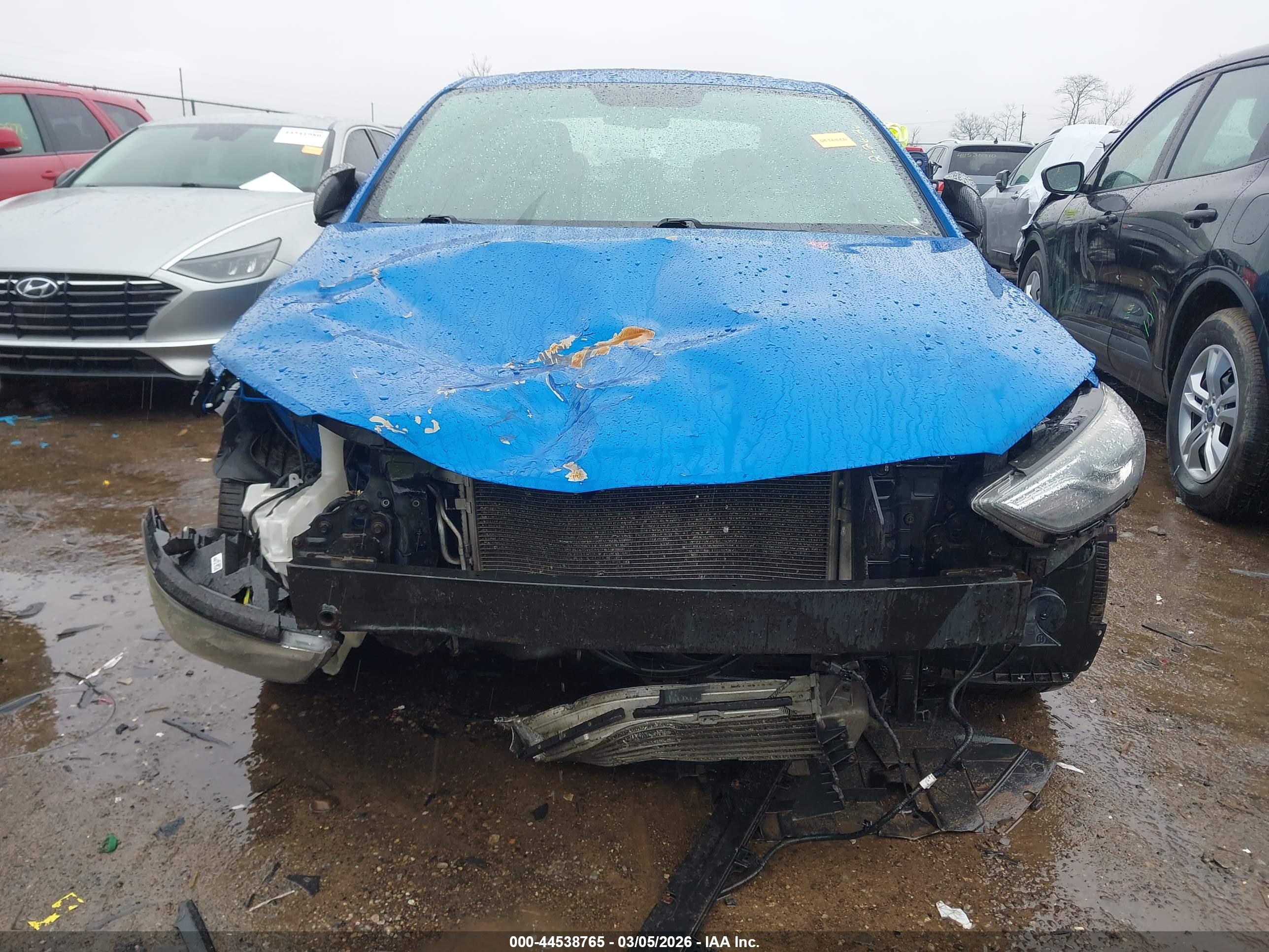 HYUNDAI ELANTRA image 6