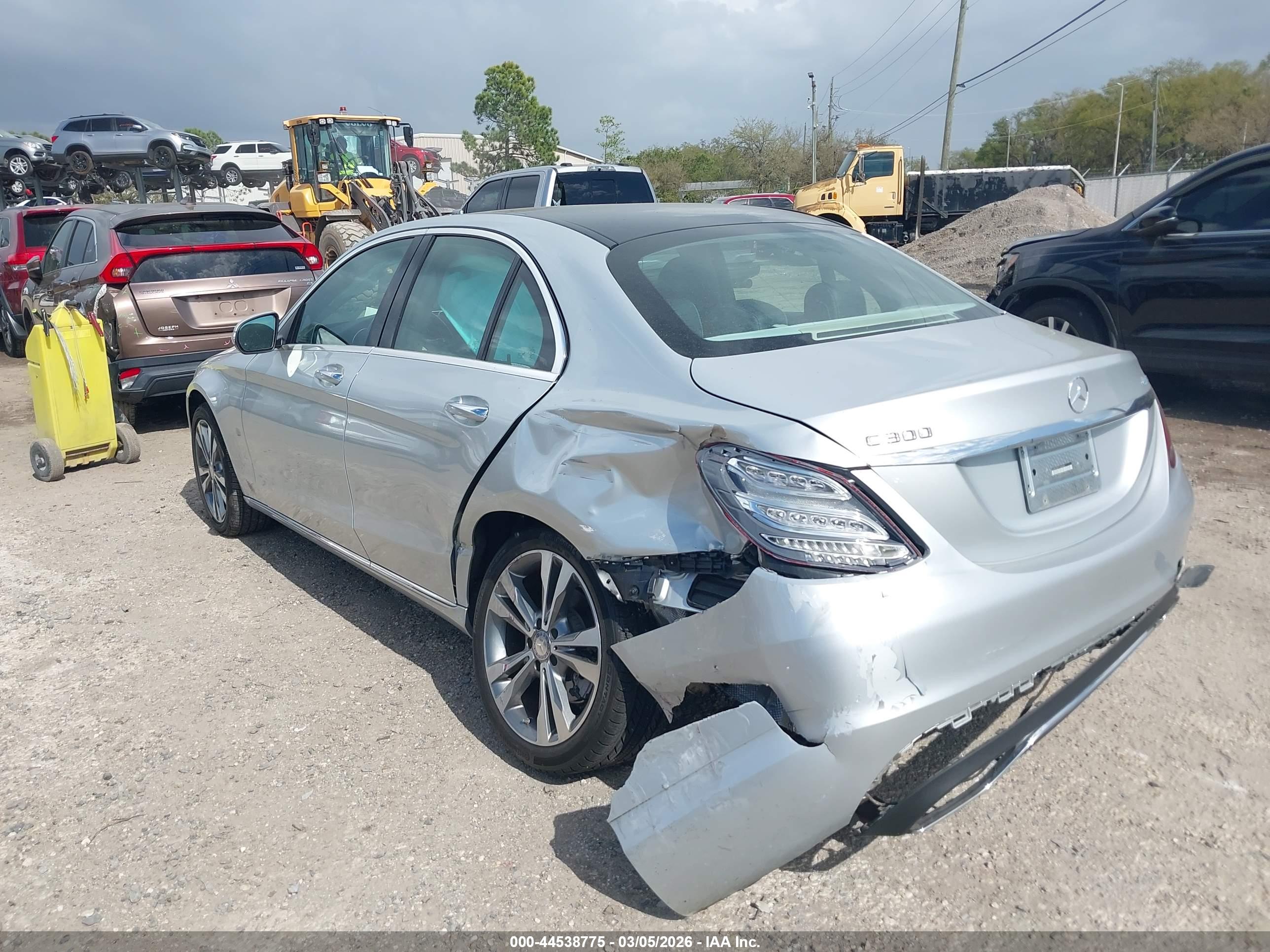 MERCEDES-BENZ C image 3