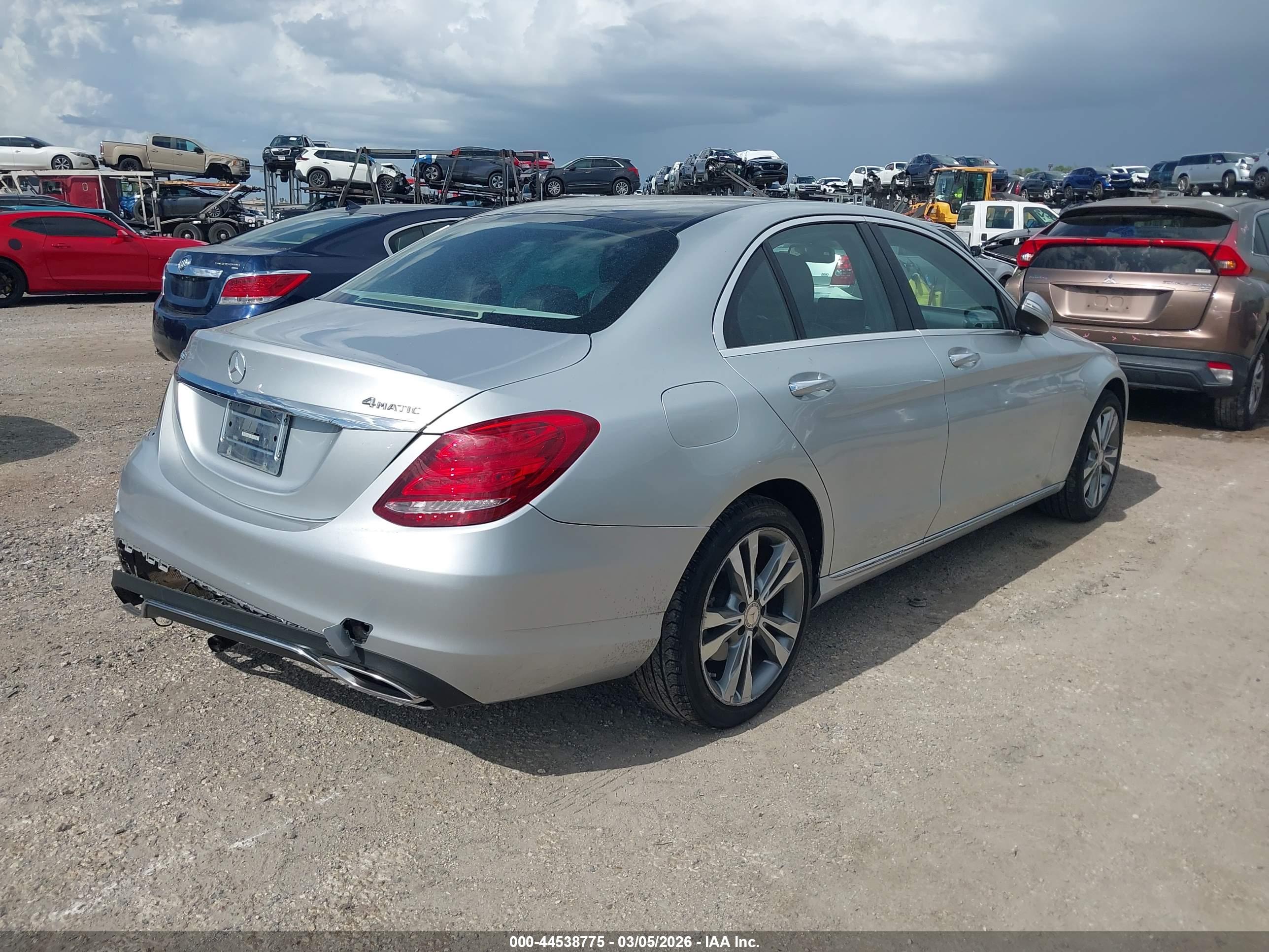 MERCEDES-BENZ C image 4