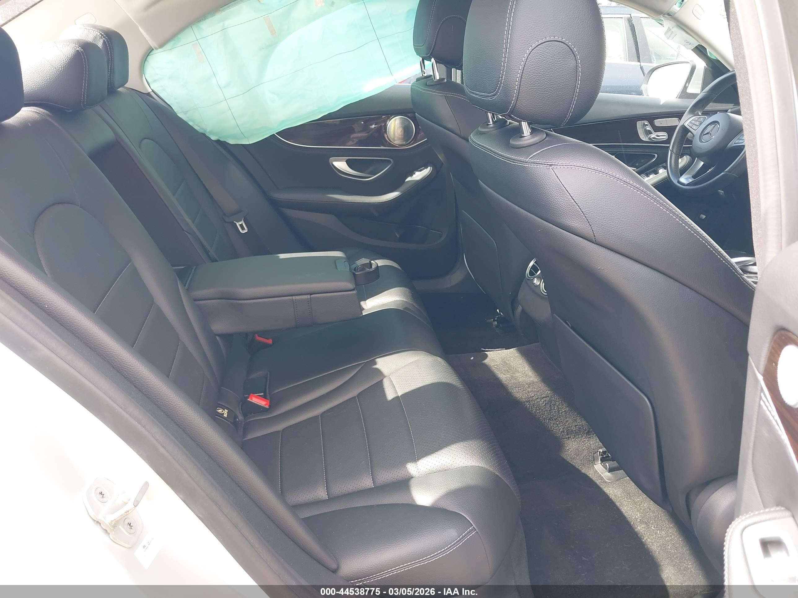 MERCEDES-BENZ C image 8
