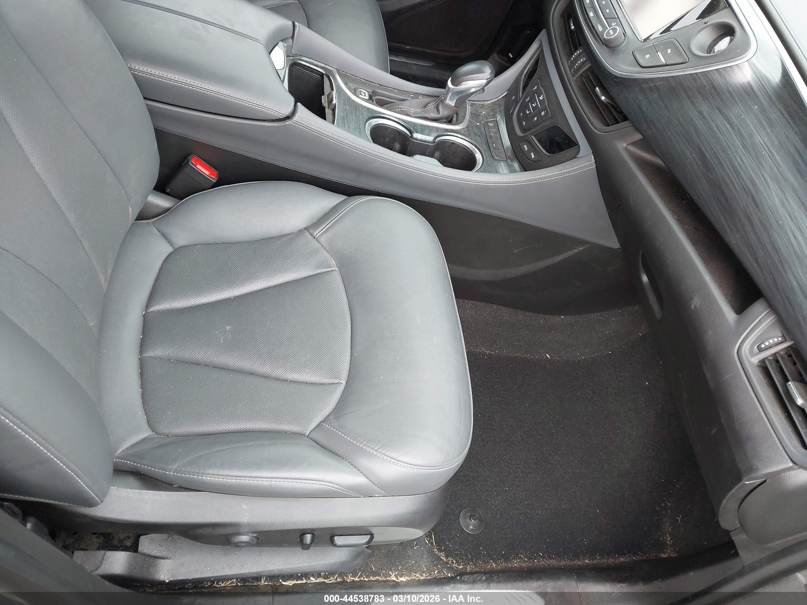BUICK ENVISION image 5