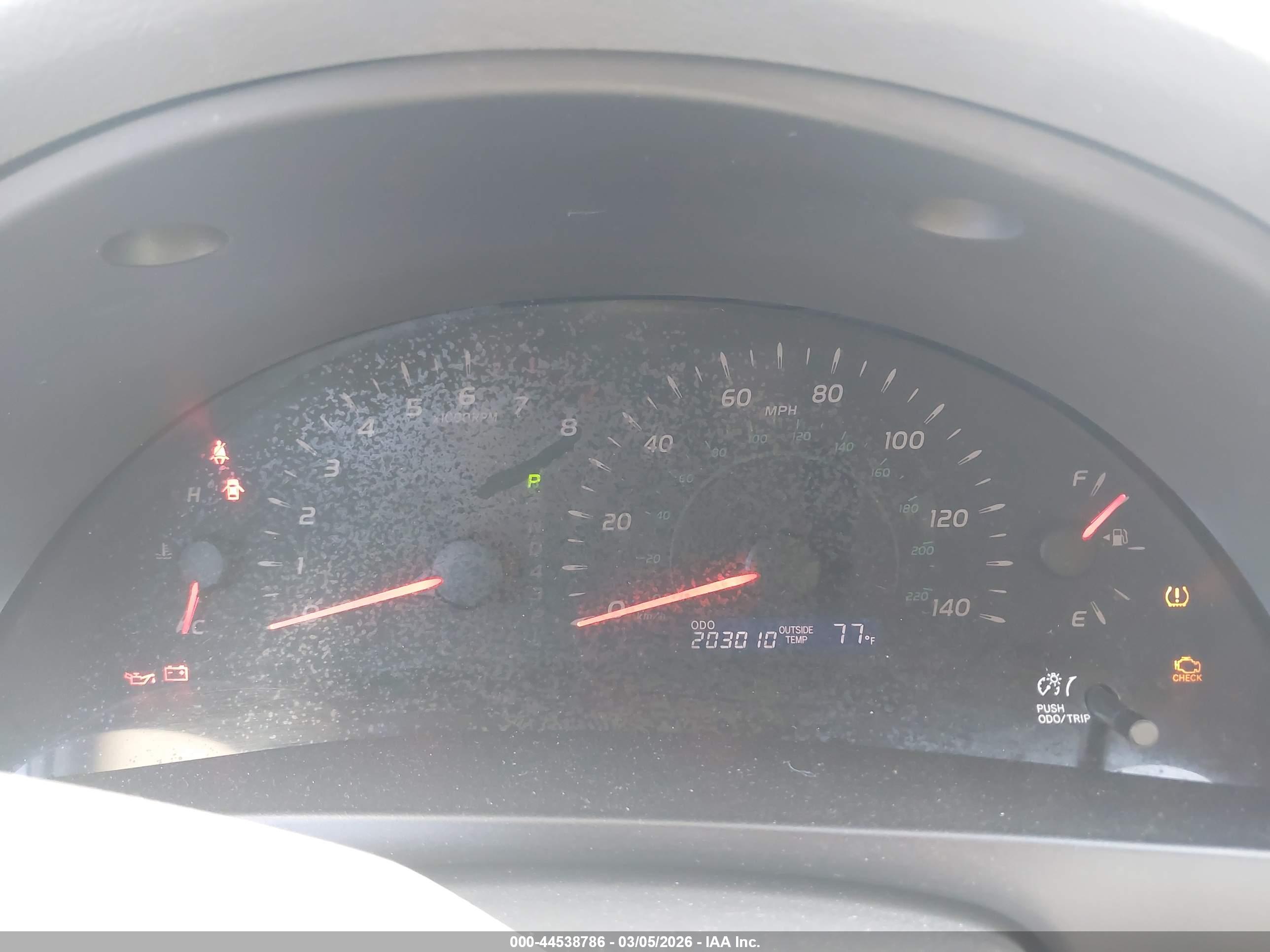 TOYOTA CAMRY image 7