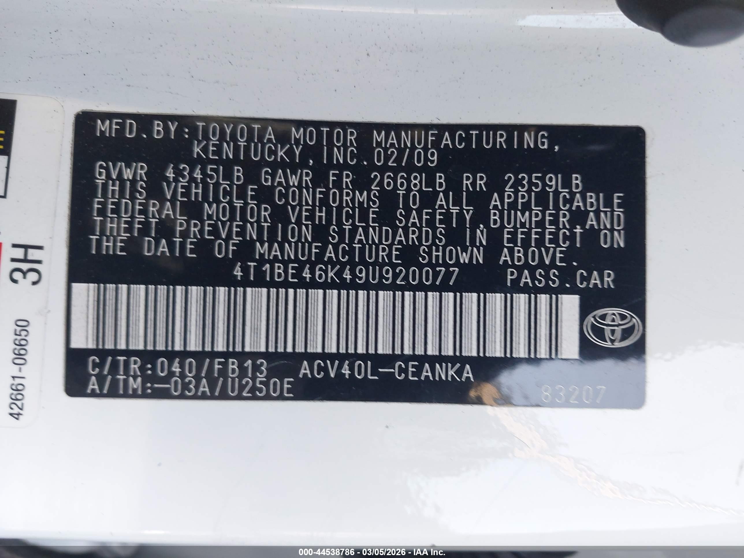 TOYOTA CAMRY image 9