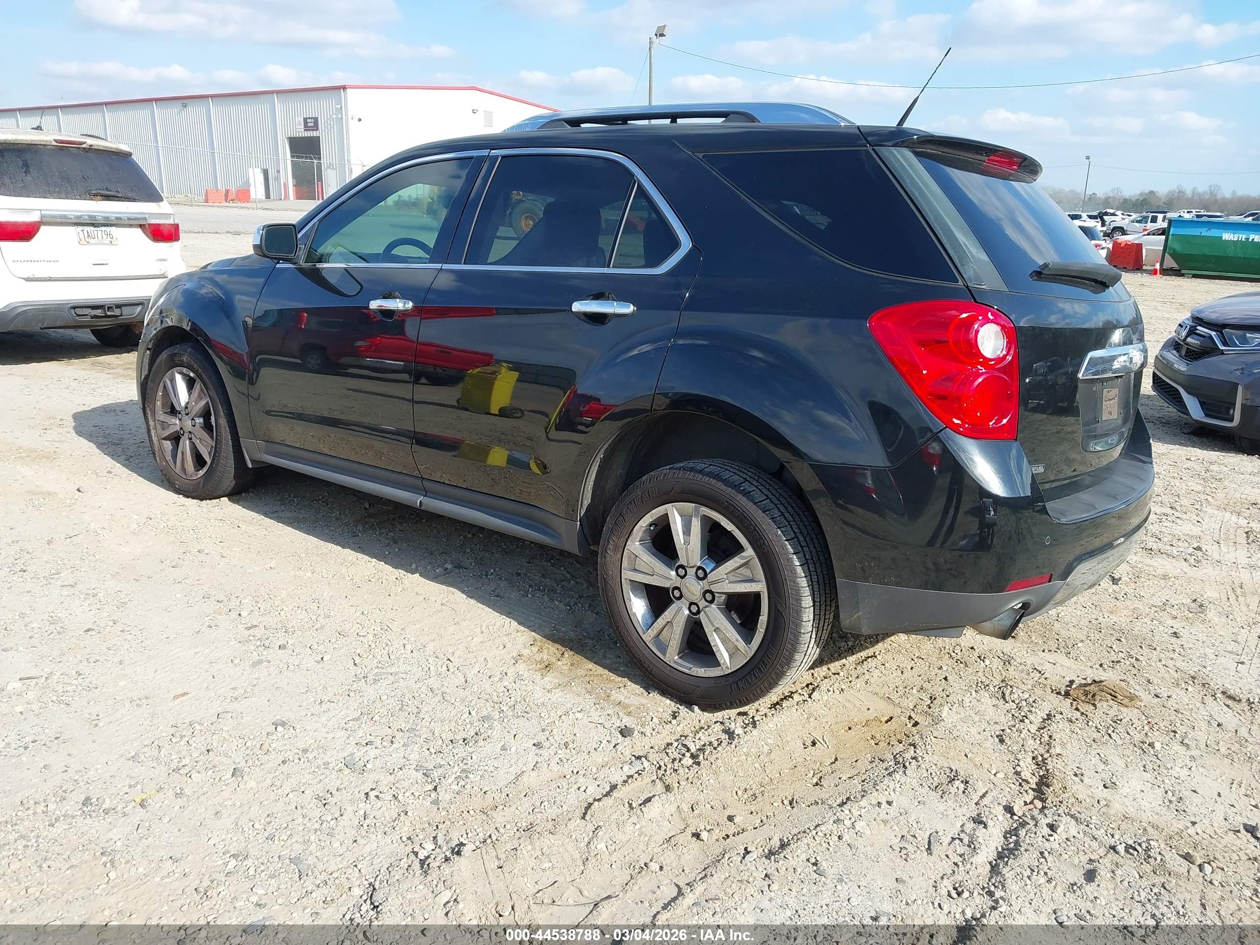 CHEVROLET EQUINOX image 3