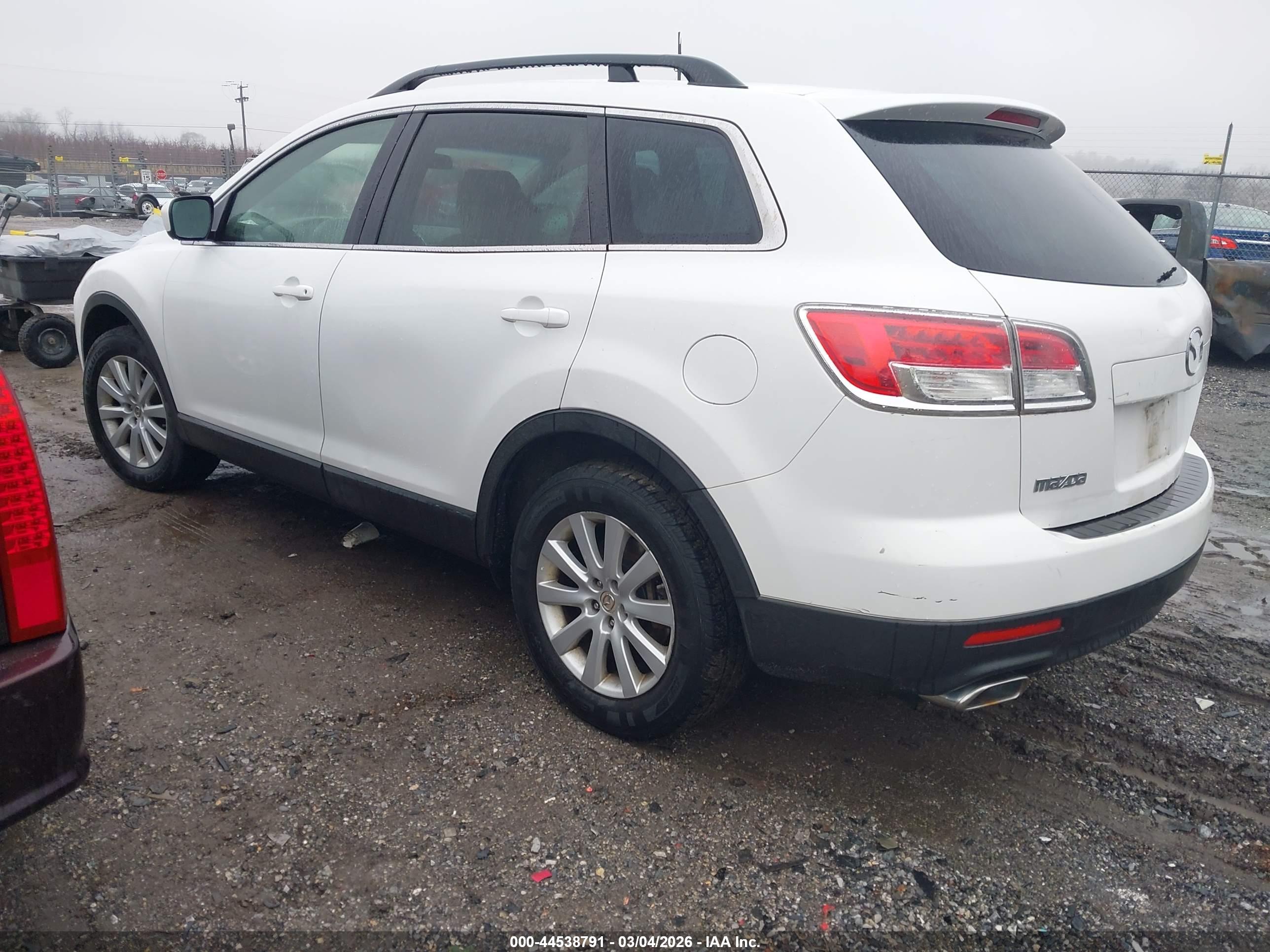 MAZDA CX-9 image 3