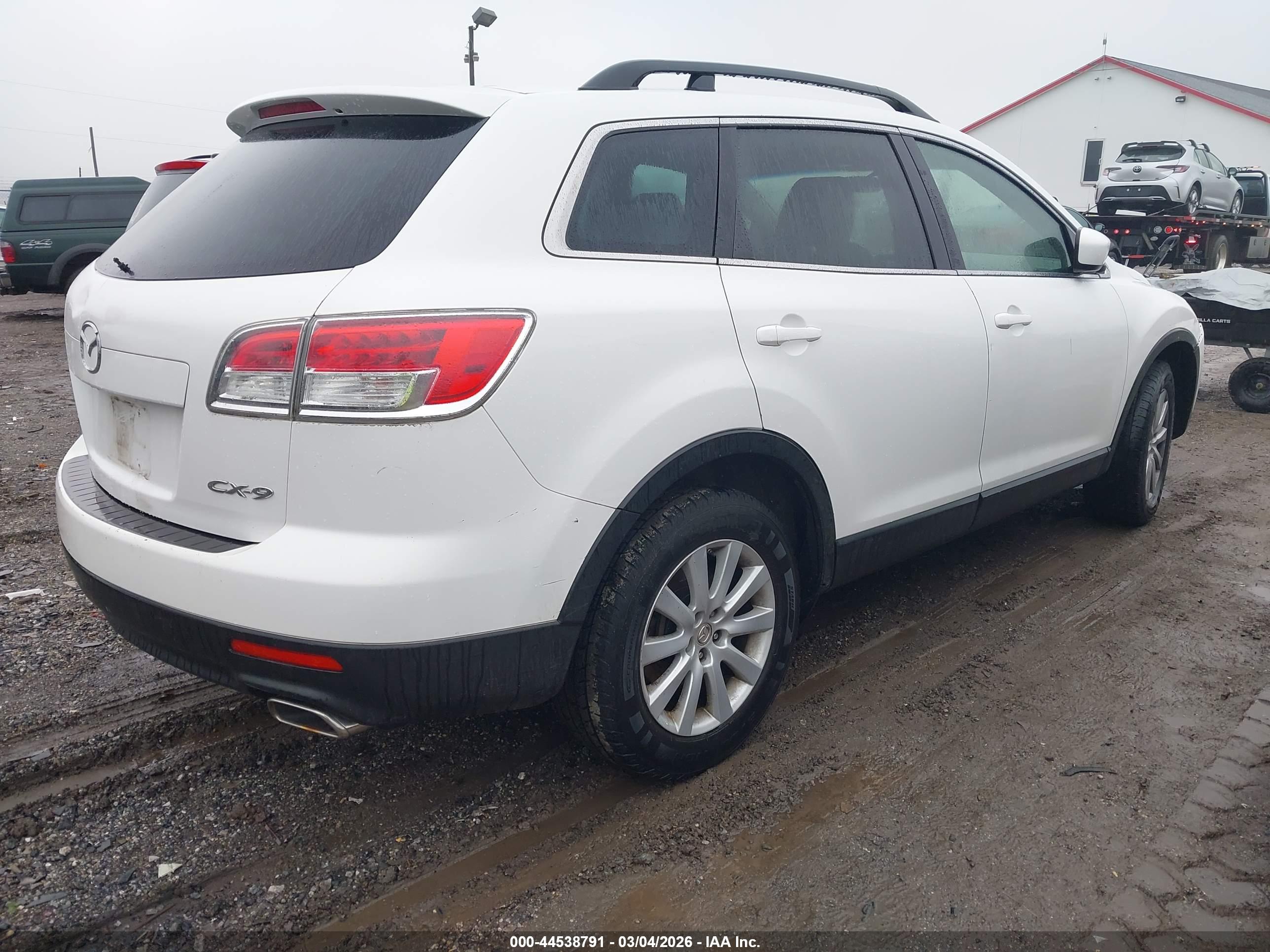 MAZDA CX-9 image 4