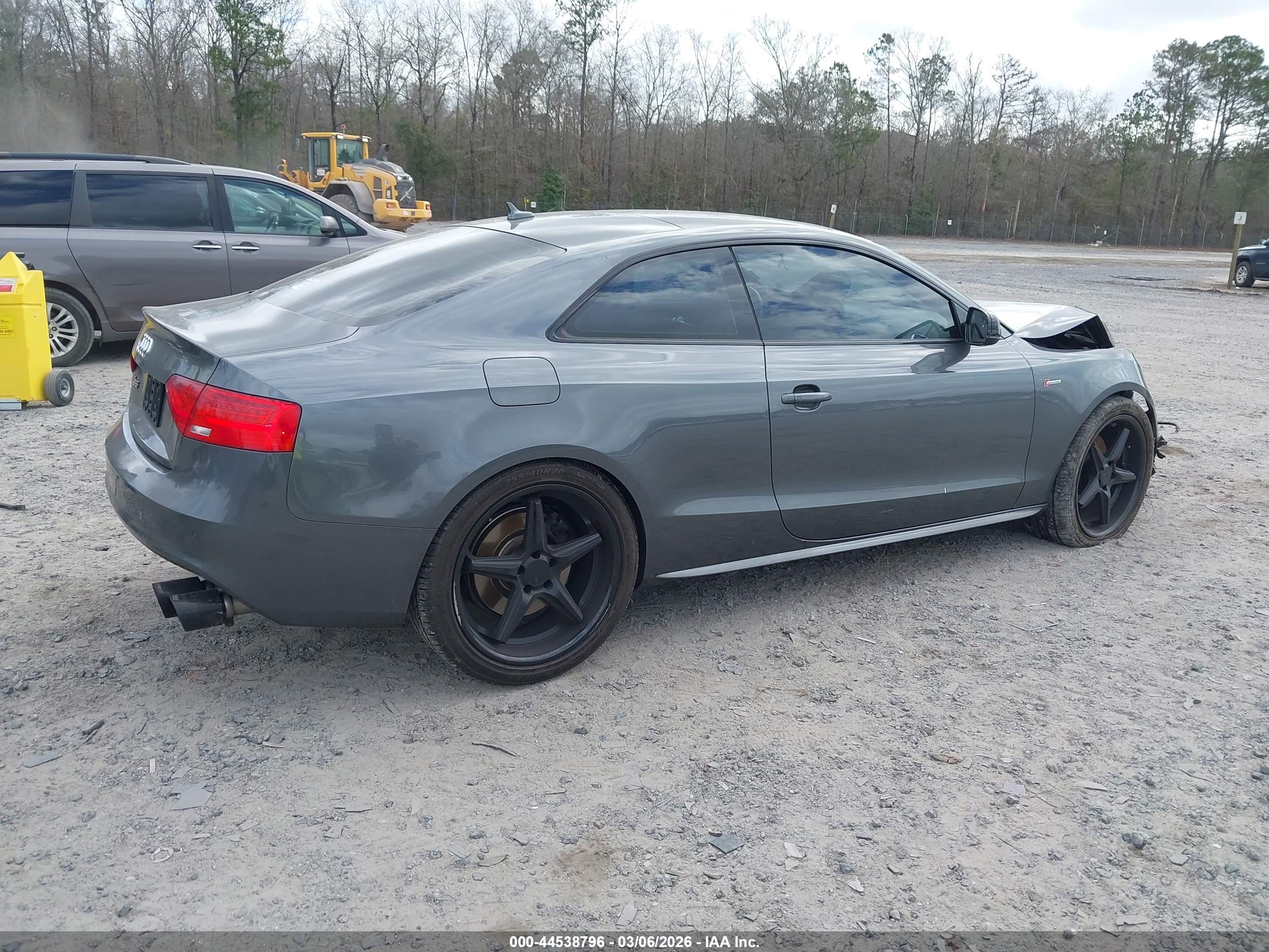 AUDI S5 image 4
